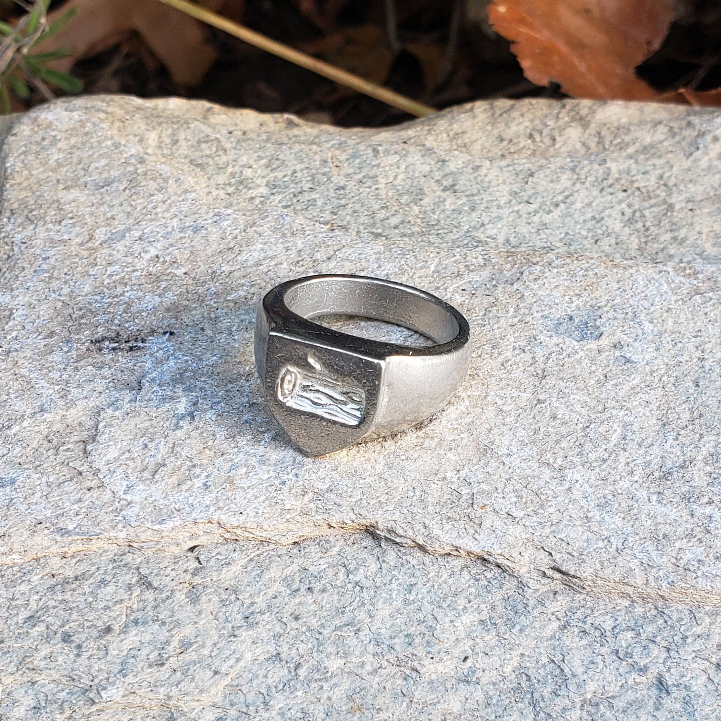 Log wax seal signet ring