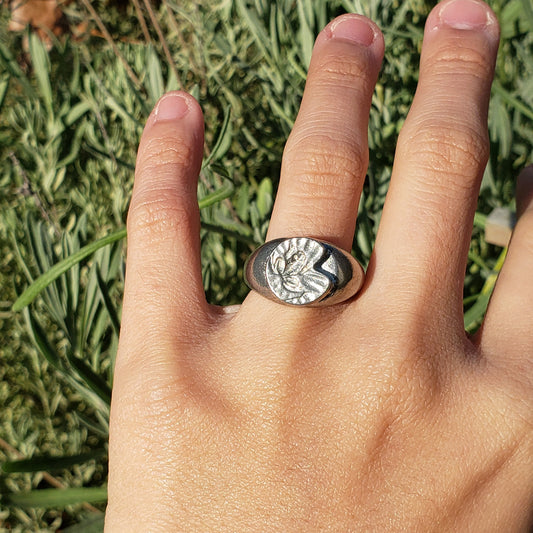 Frog pad wax seal signet ring