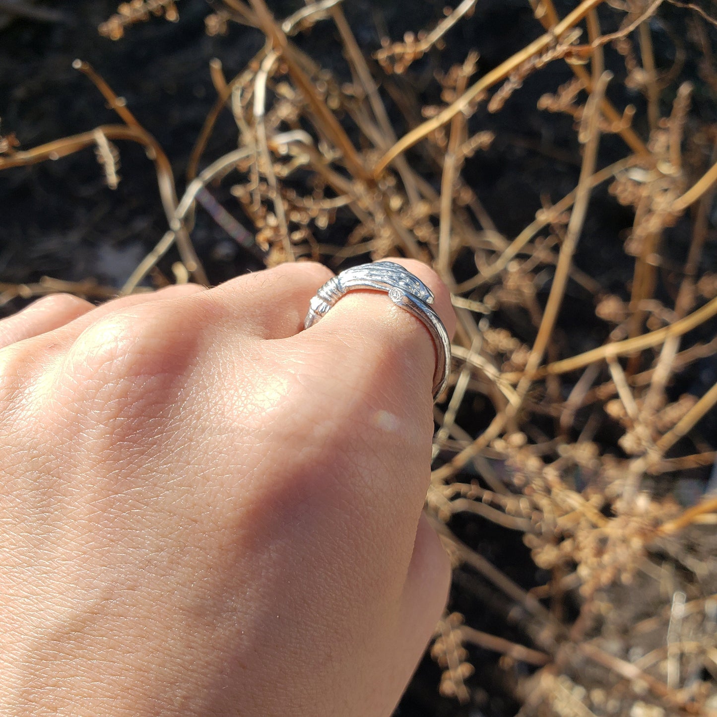 Witches broomstick ring