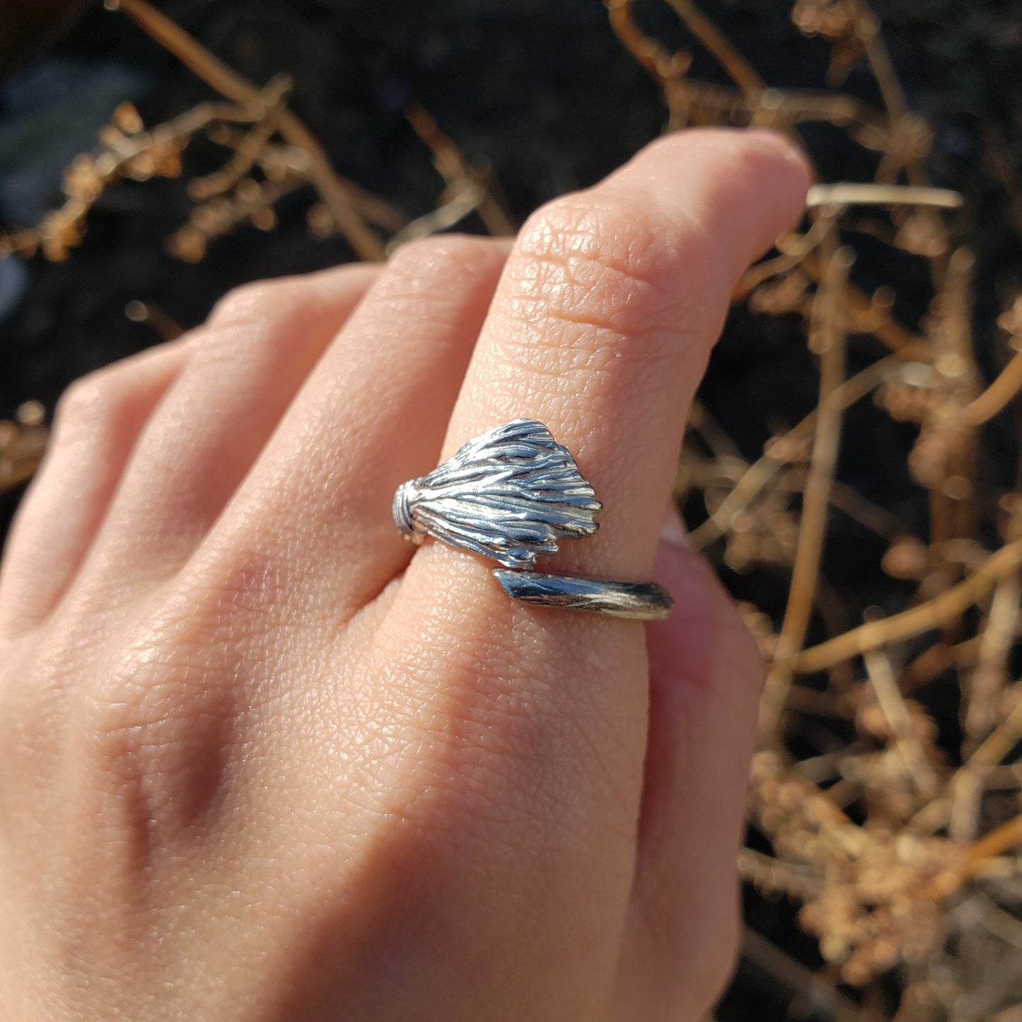 Witches broomstick ring