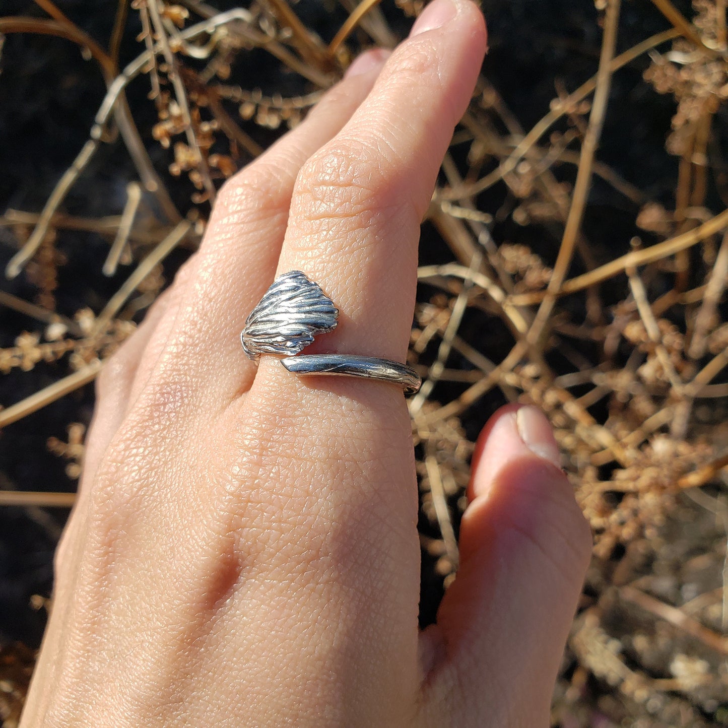 Witches broomstick ring