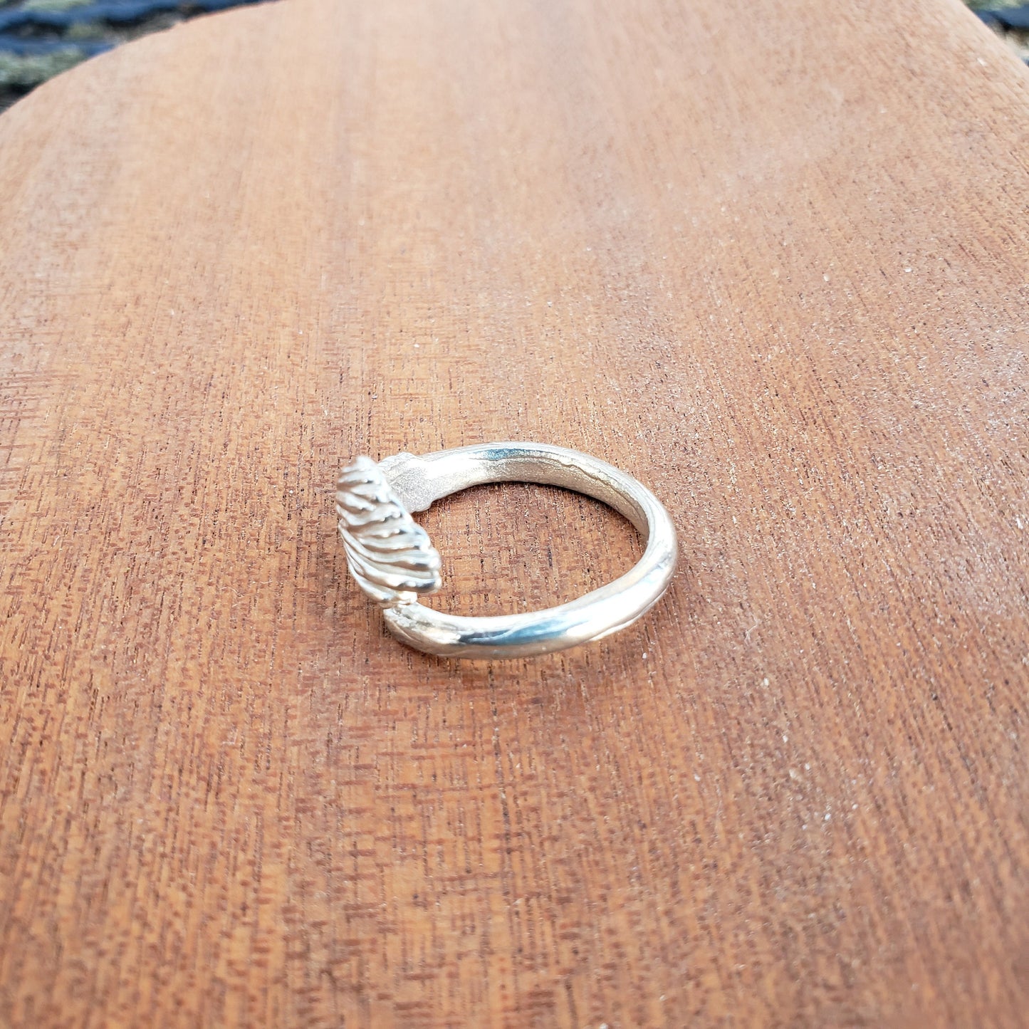 Witches broomstick ring