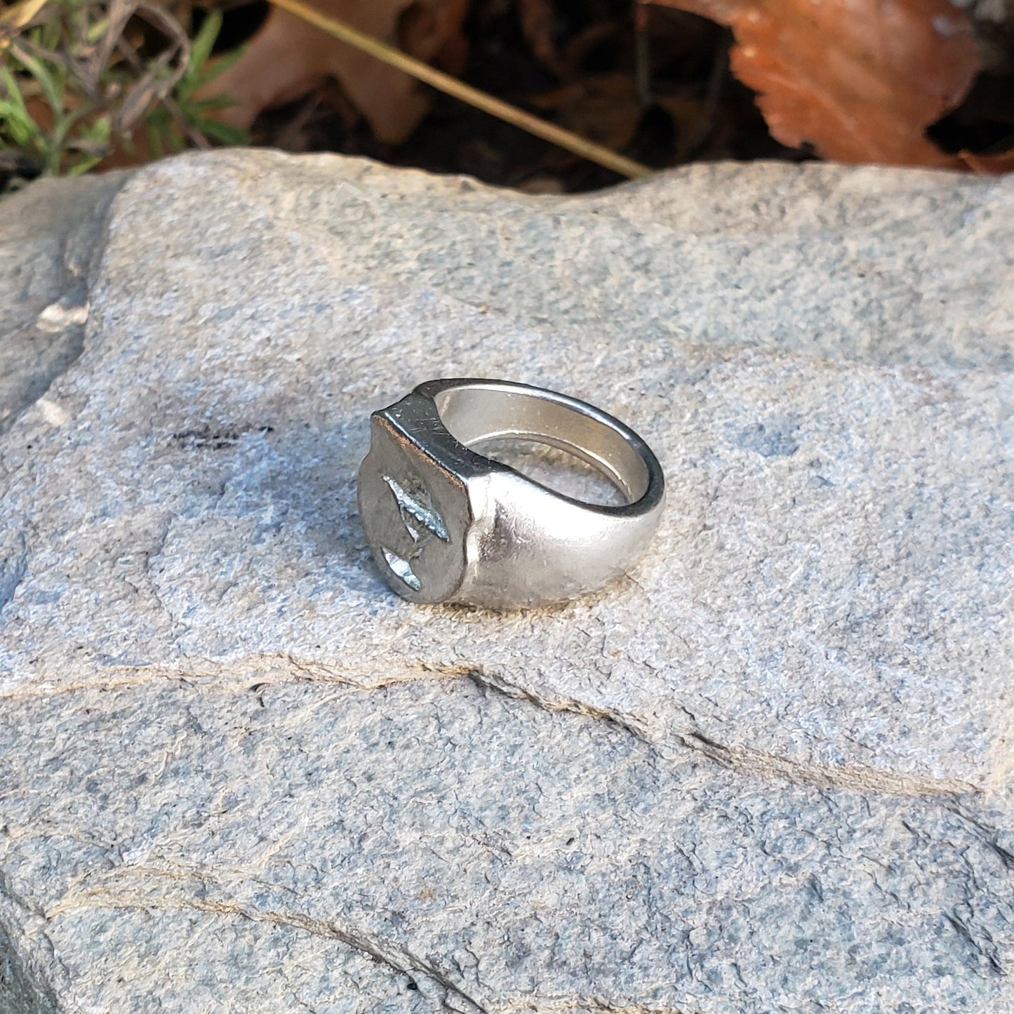 Acacia tree wax seal signet ring