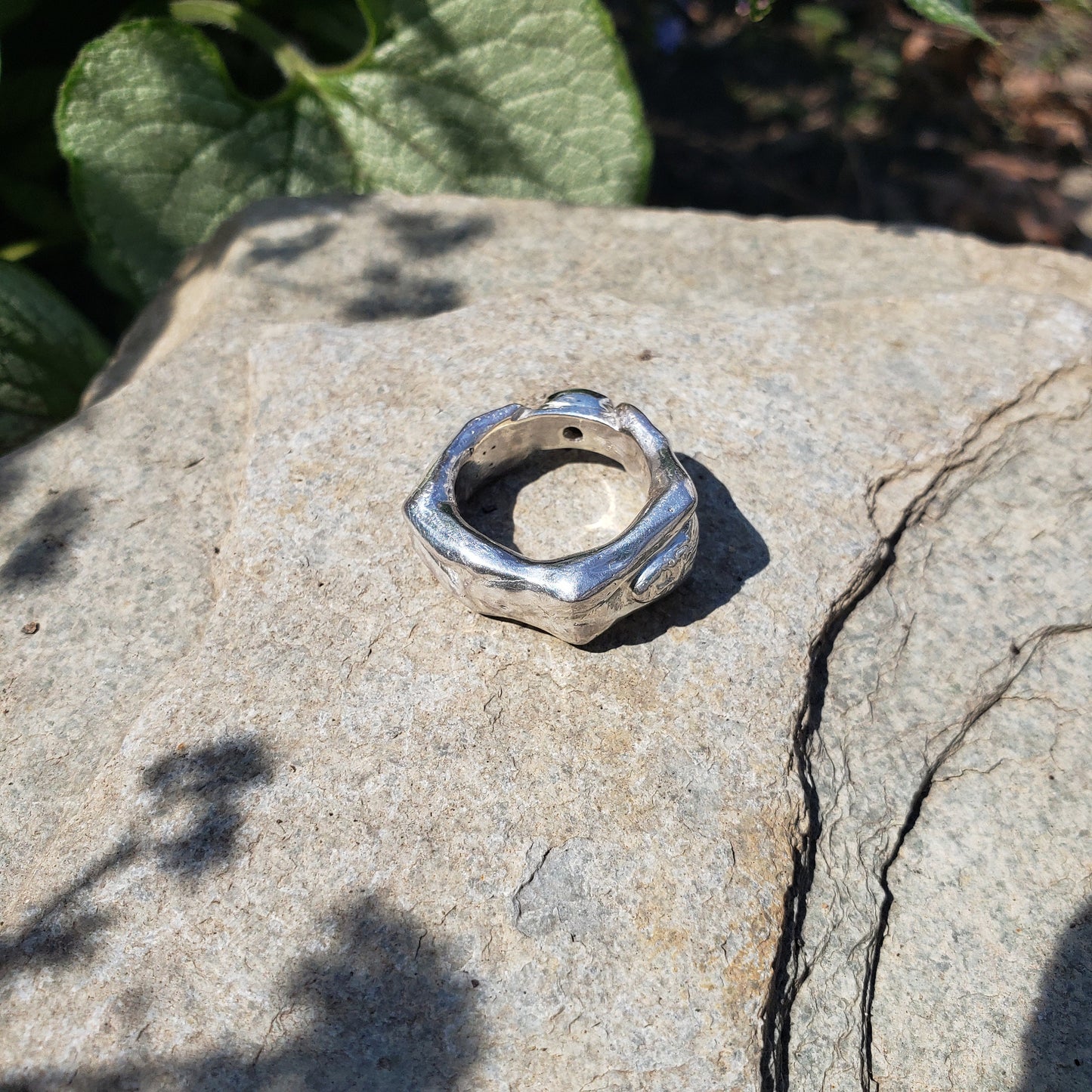 Blue star sapphire back bend ring