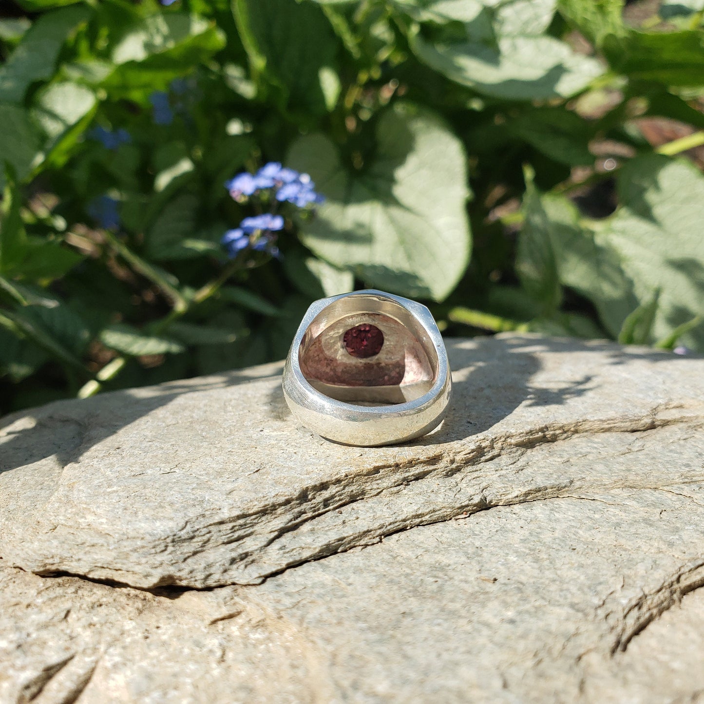 Radial flower garnet signet ring