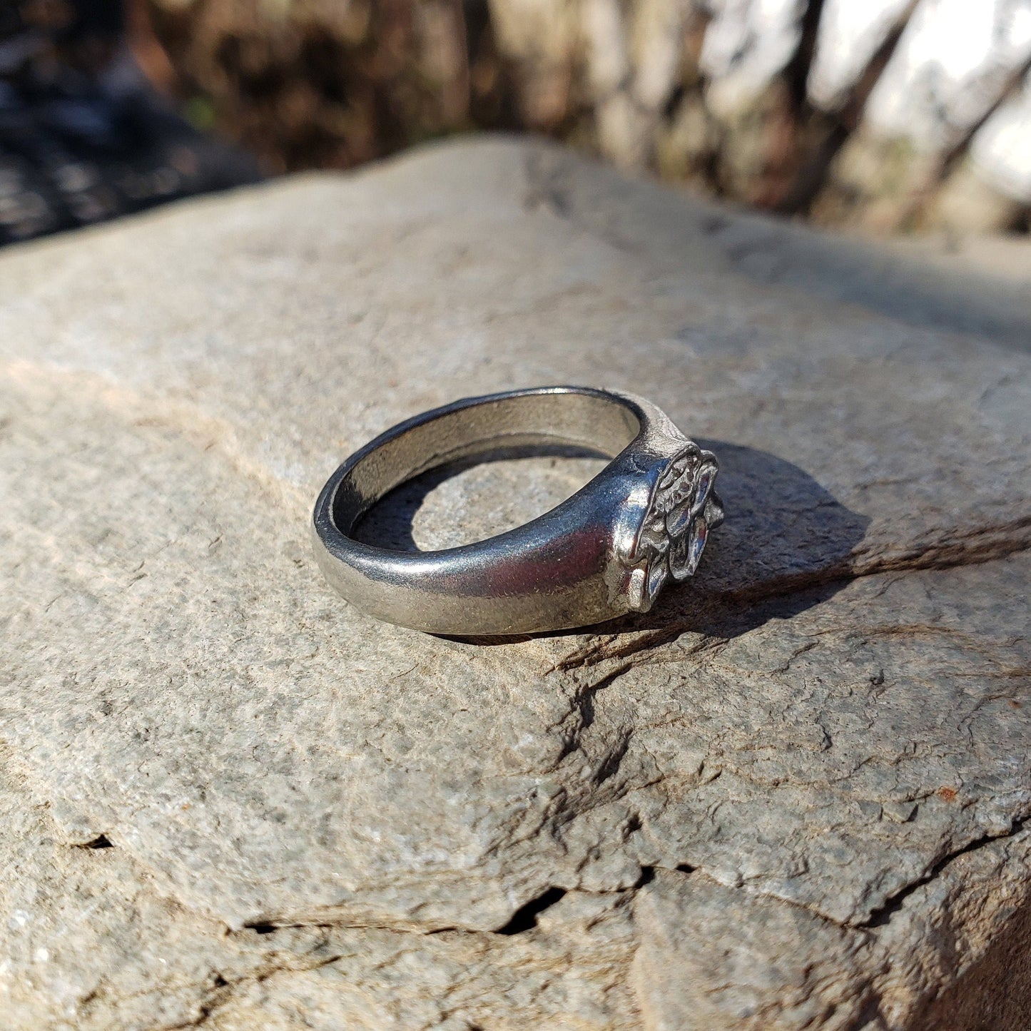 daffodilotus flower wax seal signet ring