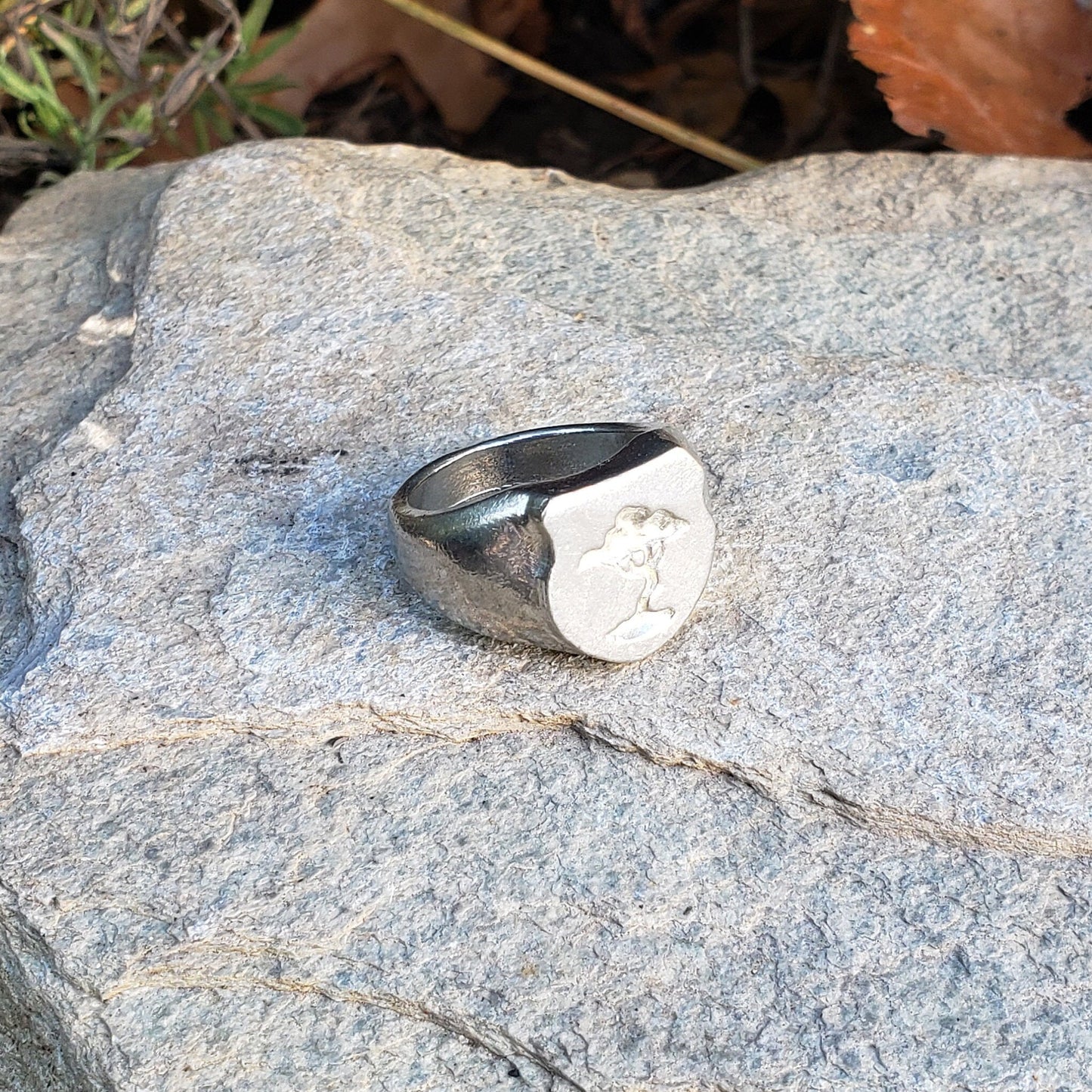 Acacia tree wax seal signet ring