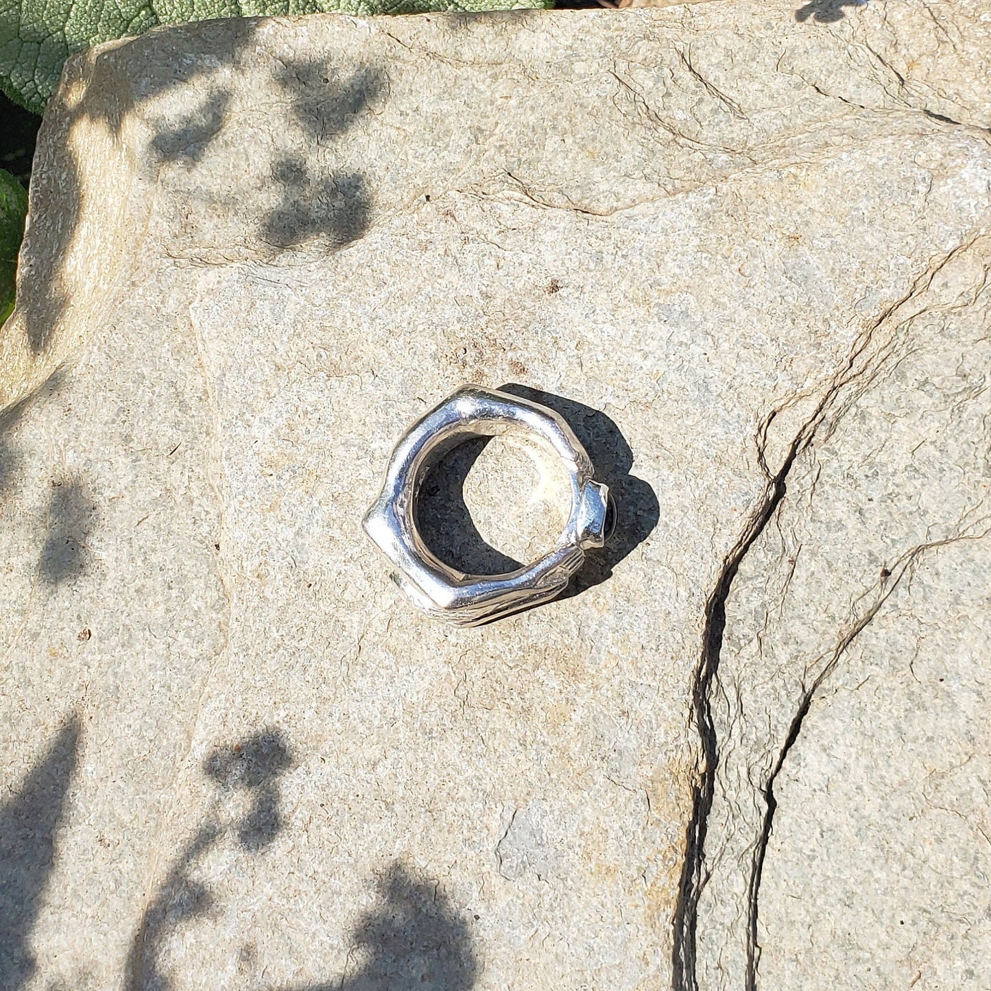 Blue star sapphire back bend ring