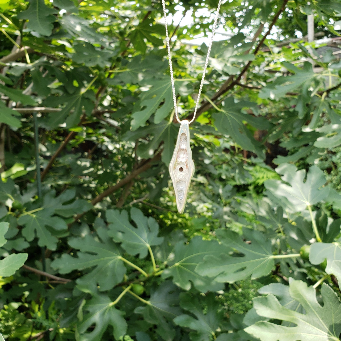 eye pod pendant