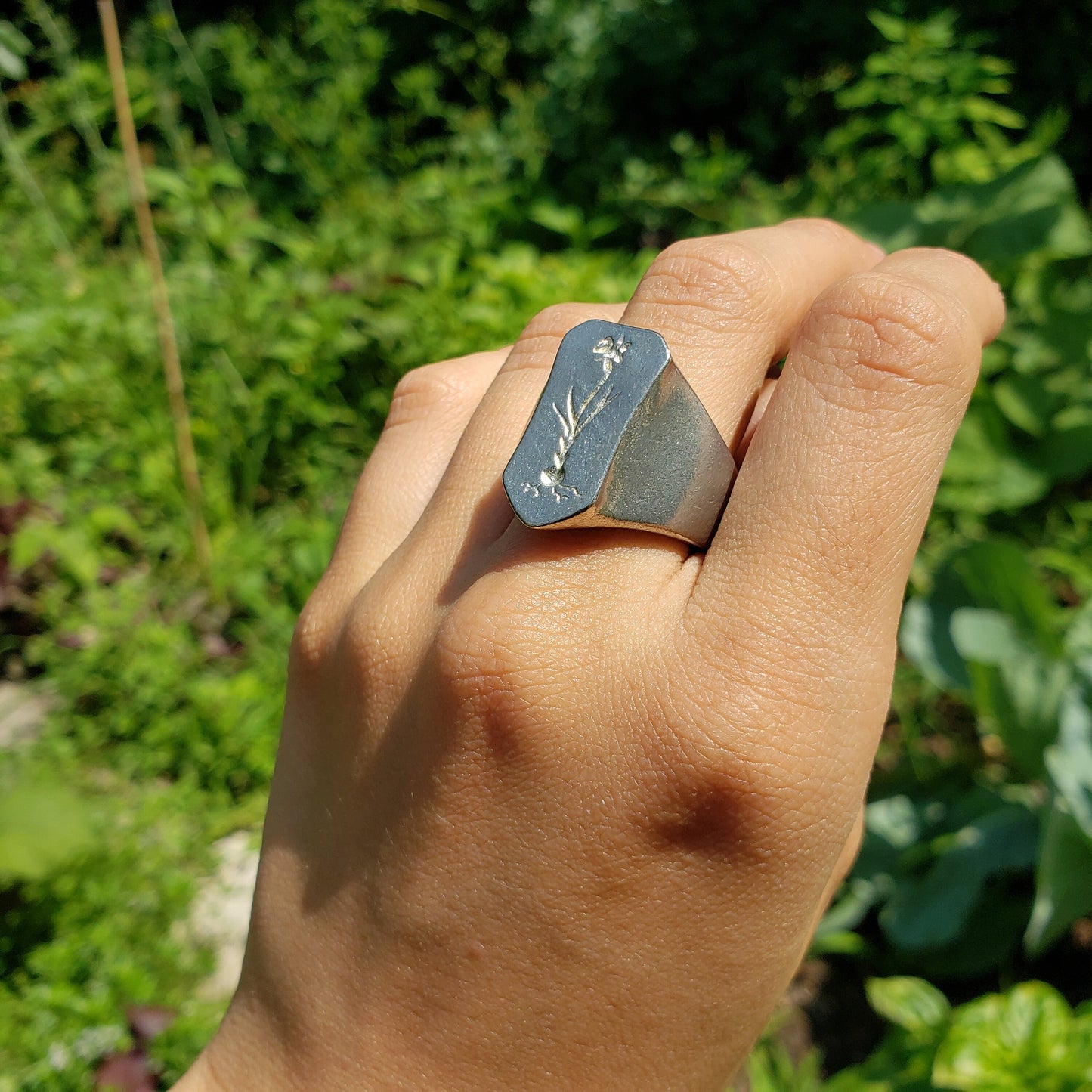 Daffodil wax seal signet ring