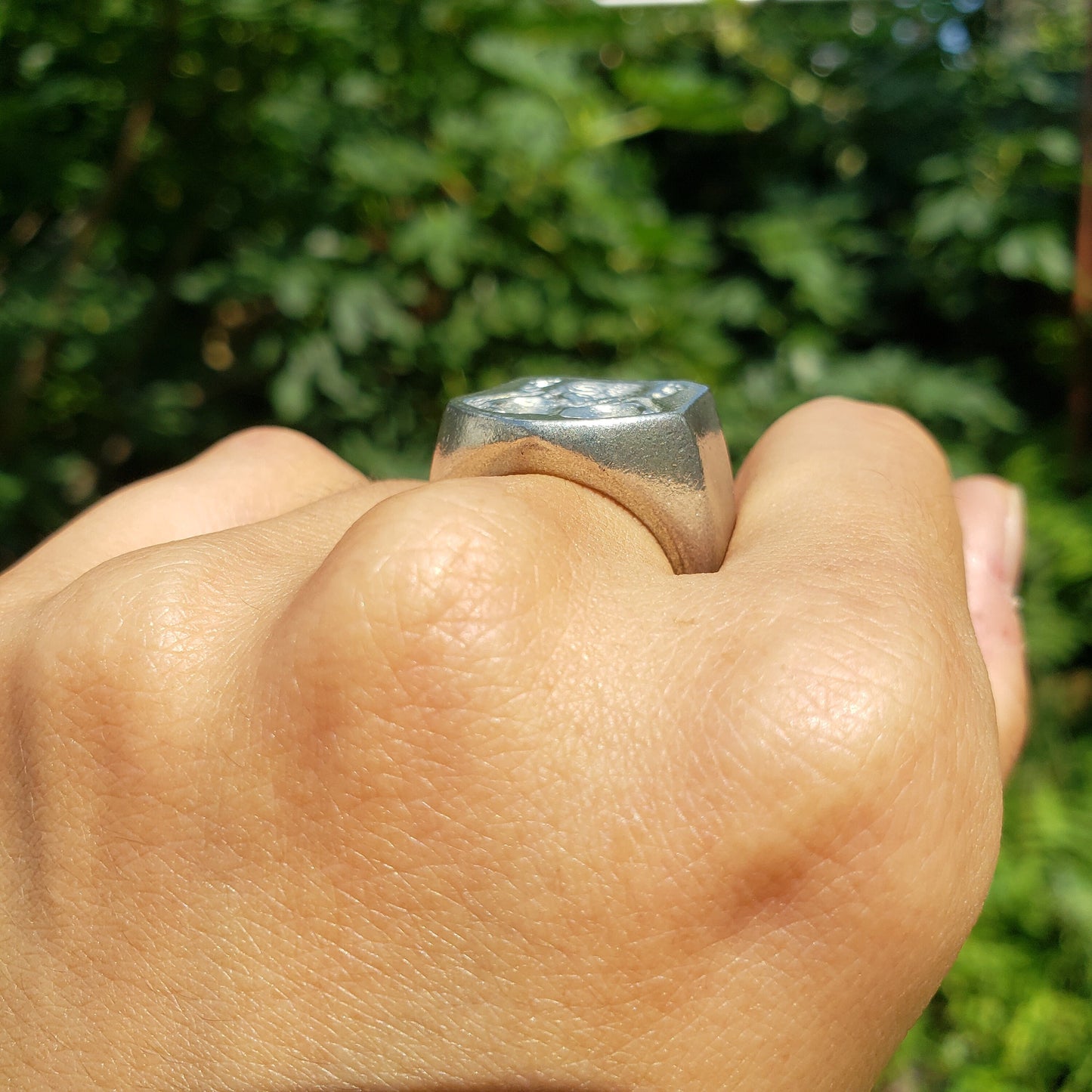 autocunnilingus wax seal signet ring