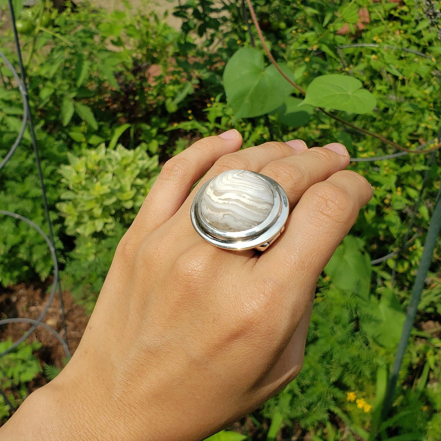 quartz geode poison ring