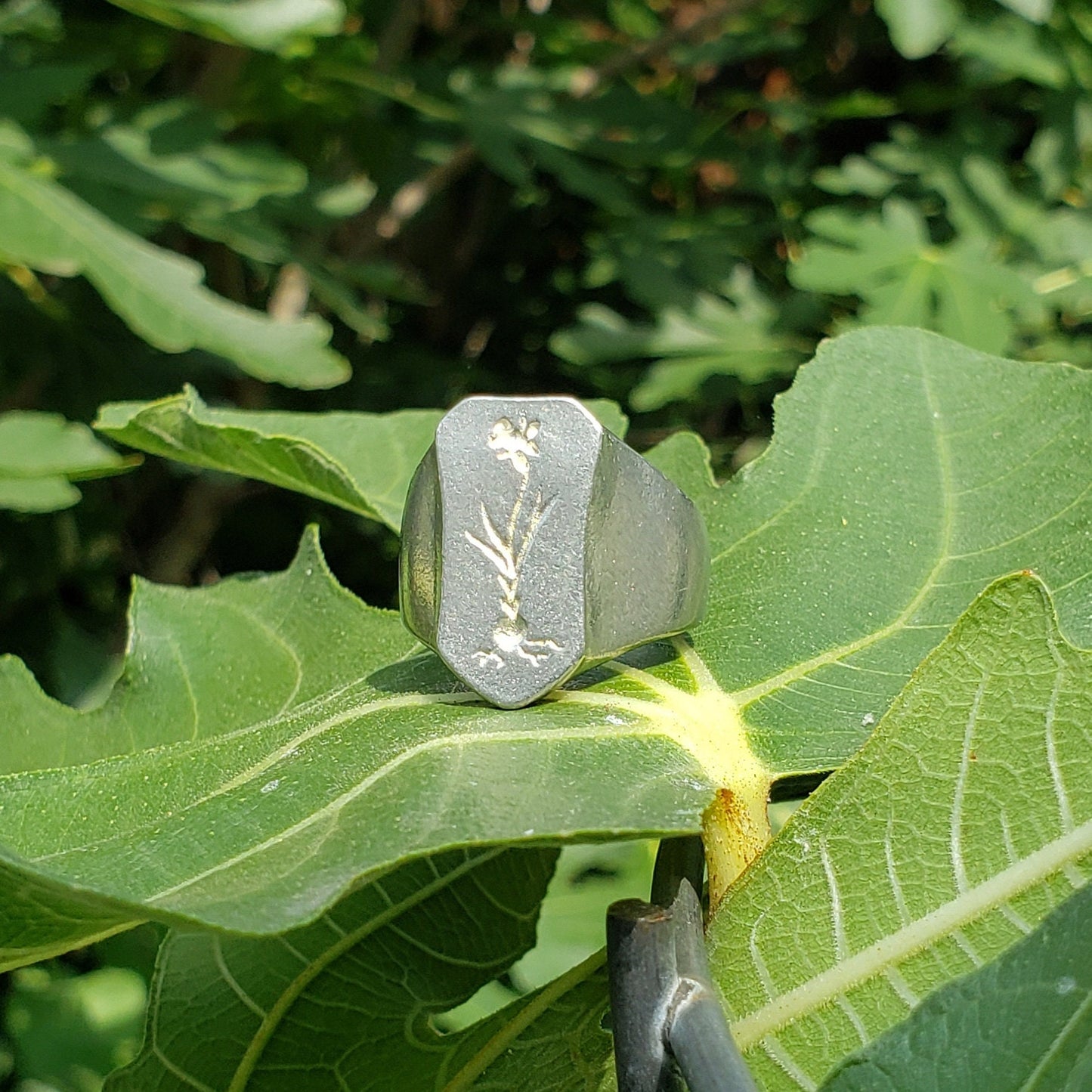 Daffodil wax seal signet ring