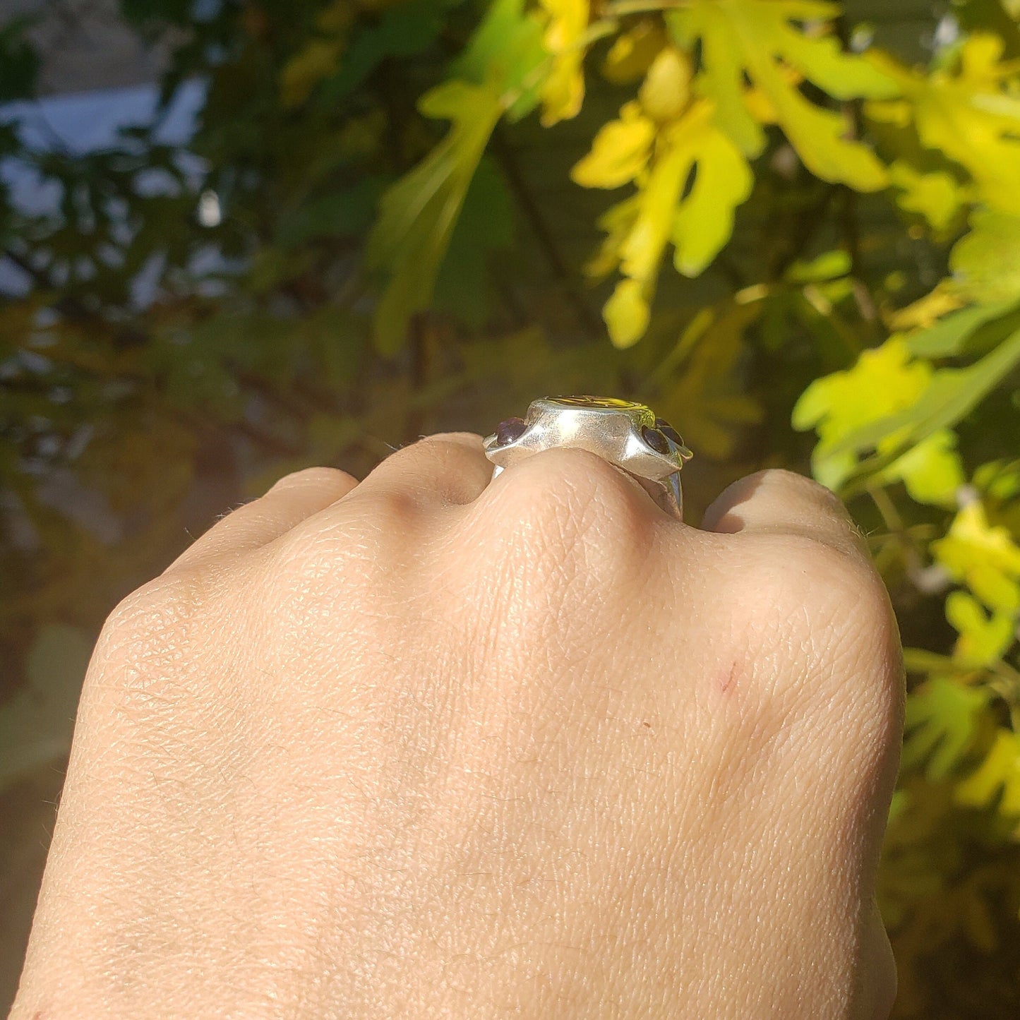 Flower hessonite intaglio signet ring