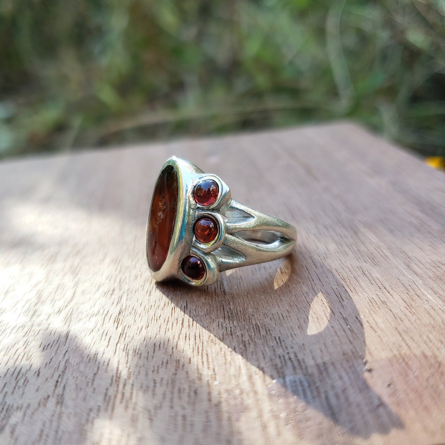 Flower hessonite intaglio signet ring