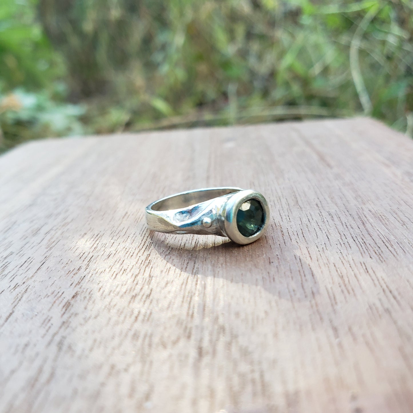 Green sapphire sterling silver vase ring