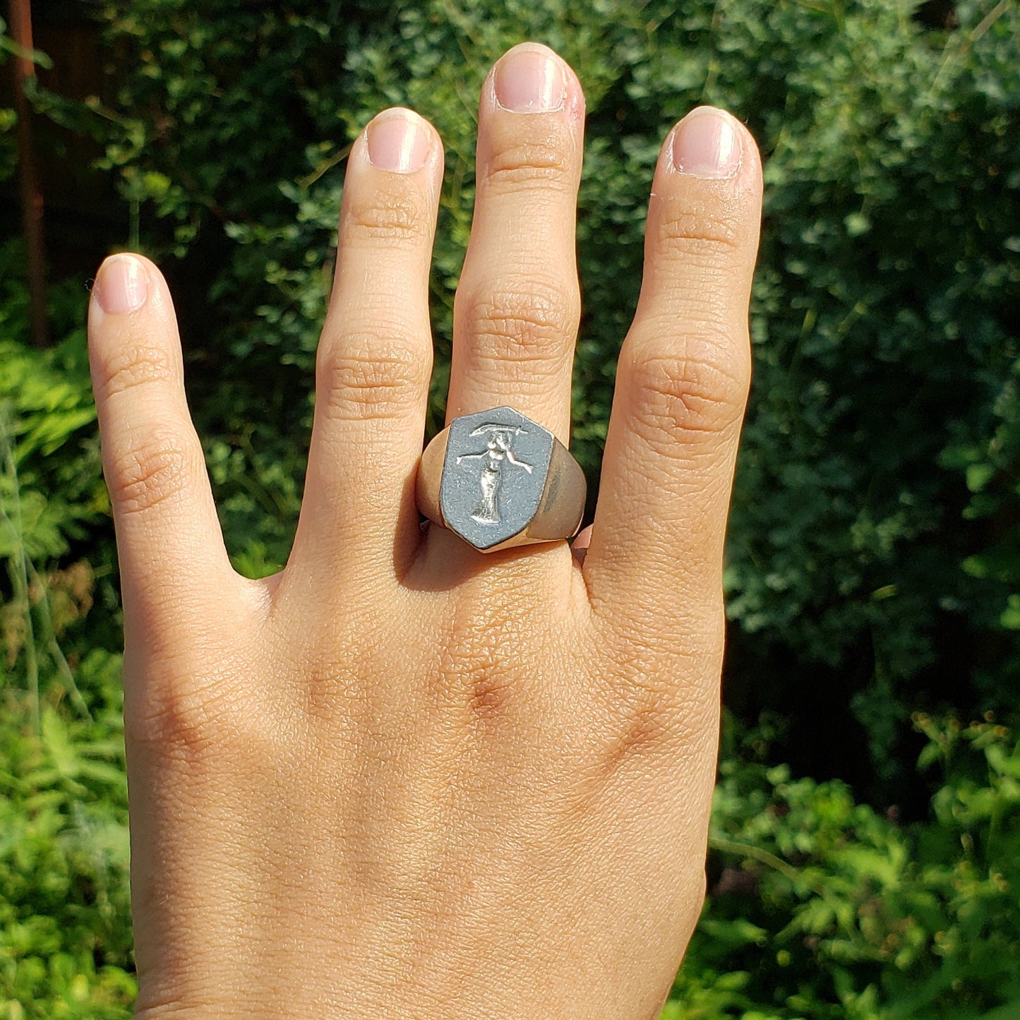 belly dancer wax seal signet ring