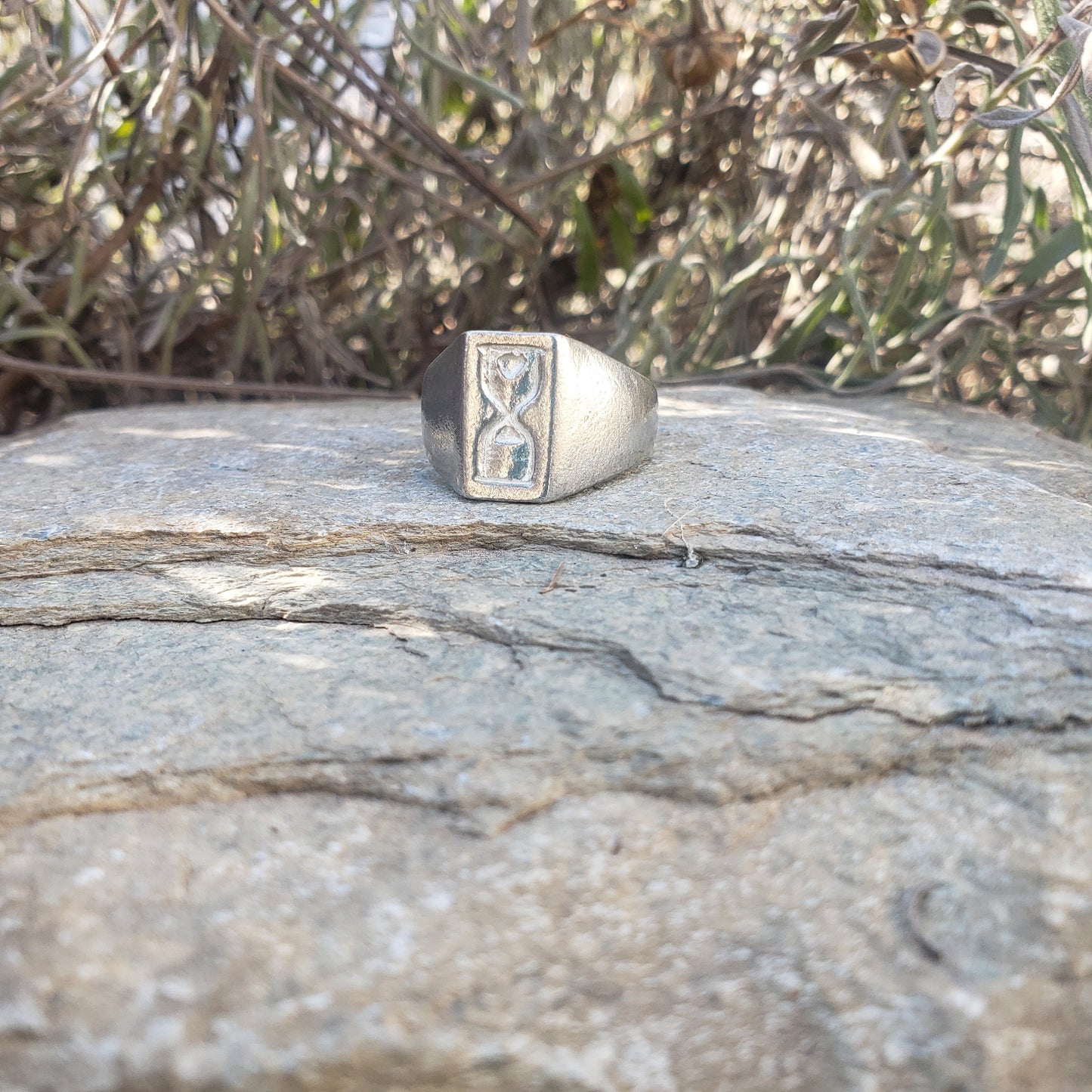 Hourglass wax seal signet ring