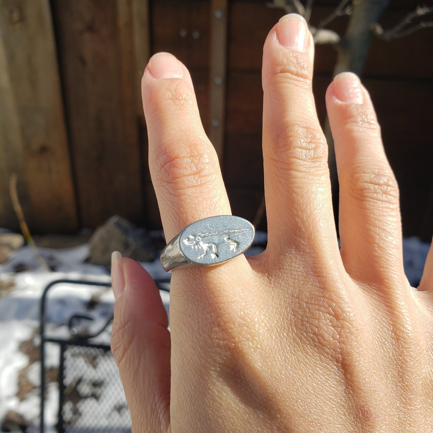 Iguana wax seal signet ring