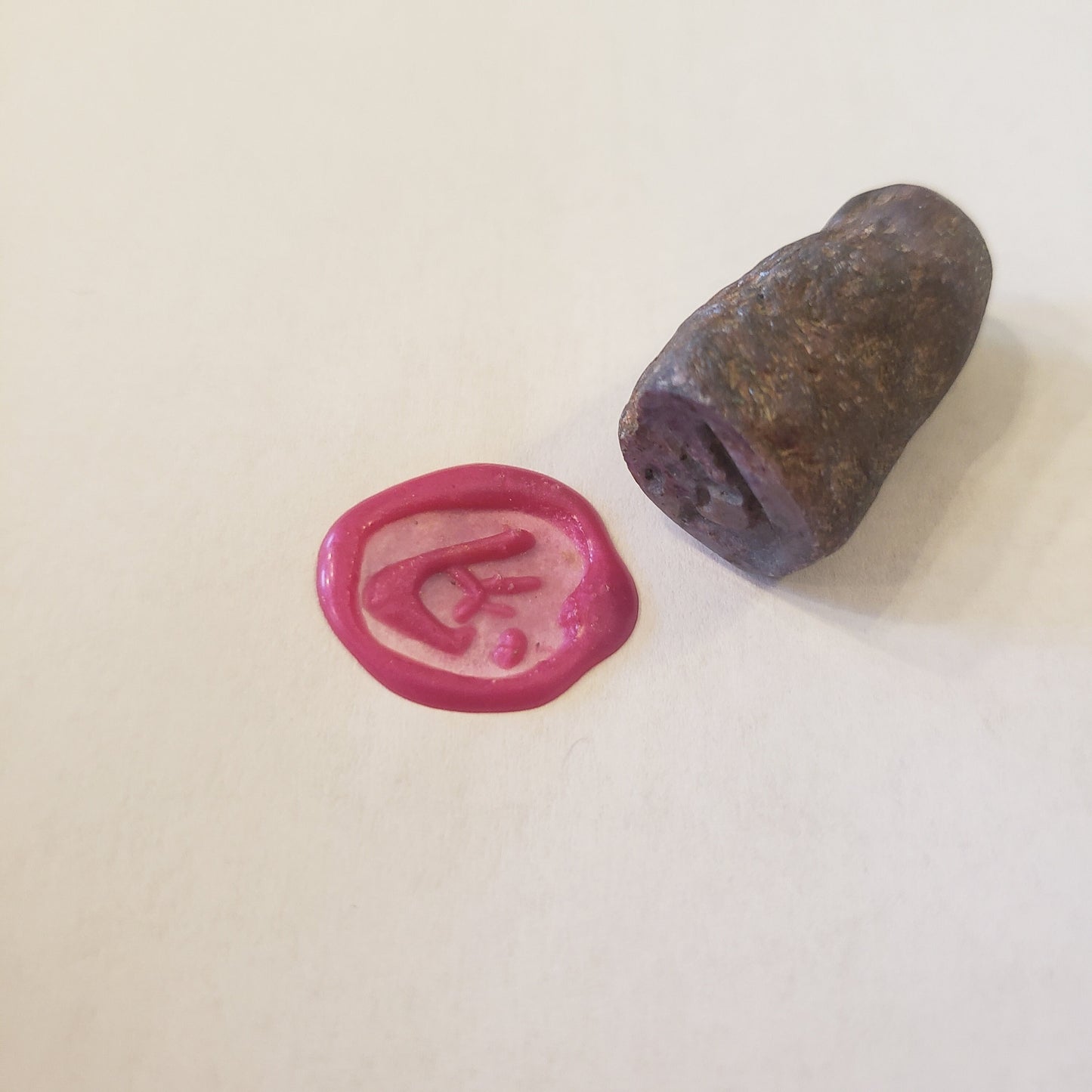 Flicking the bean sapphire Crystal wax seal stamp