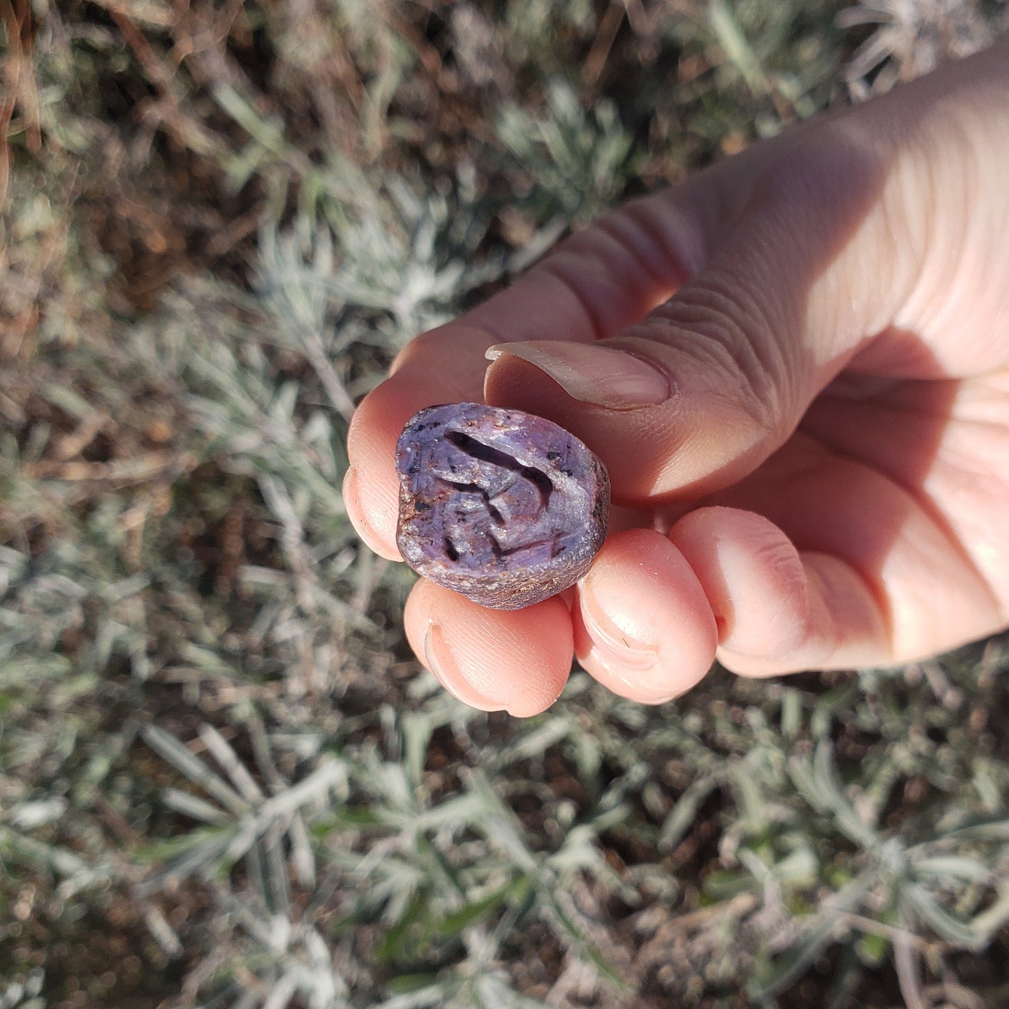 Flicking the bean sapphire Crystal wax seal stamp