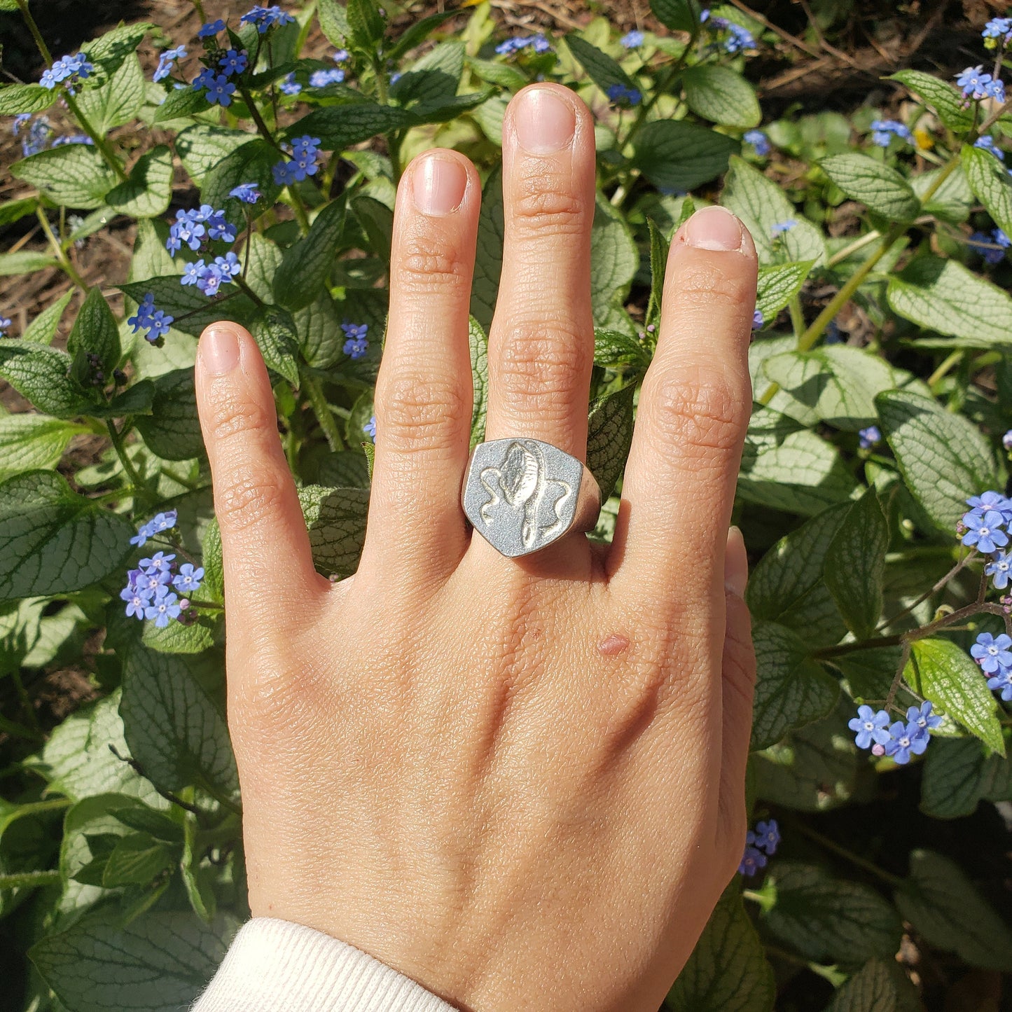 Hair brush wax seal signet ring