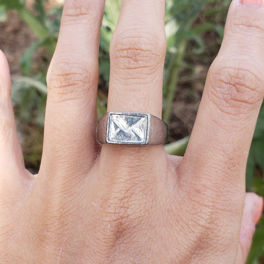 Letter wax seal signet ring