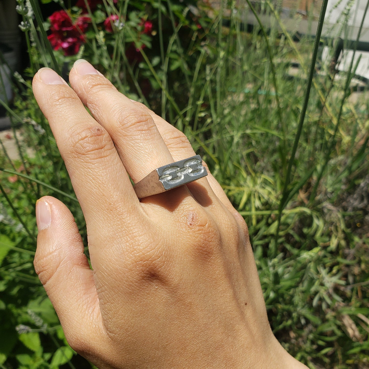 Chain wax seal signet ring