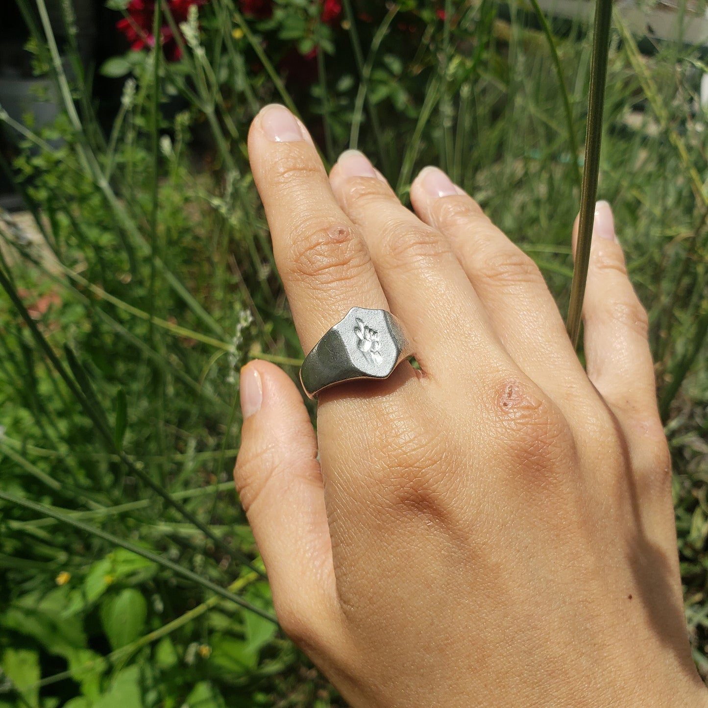 fig hand wax seal signet ring