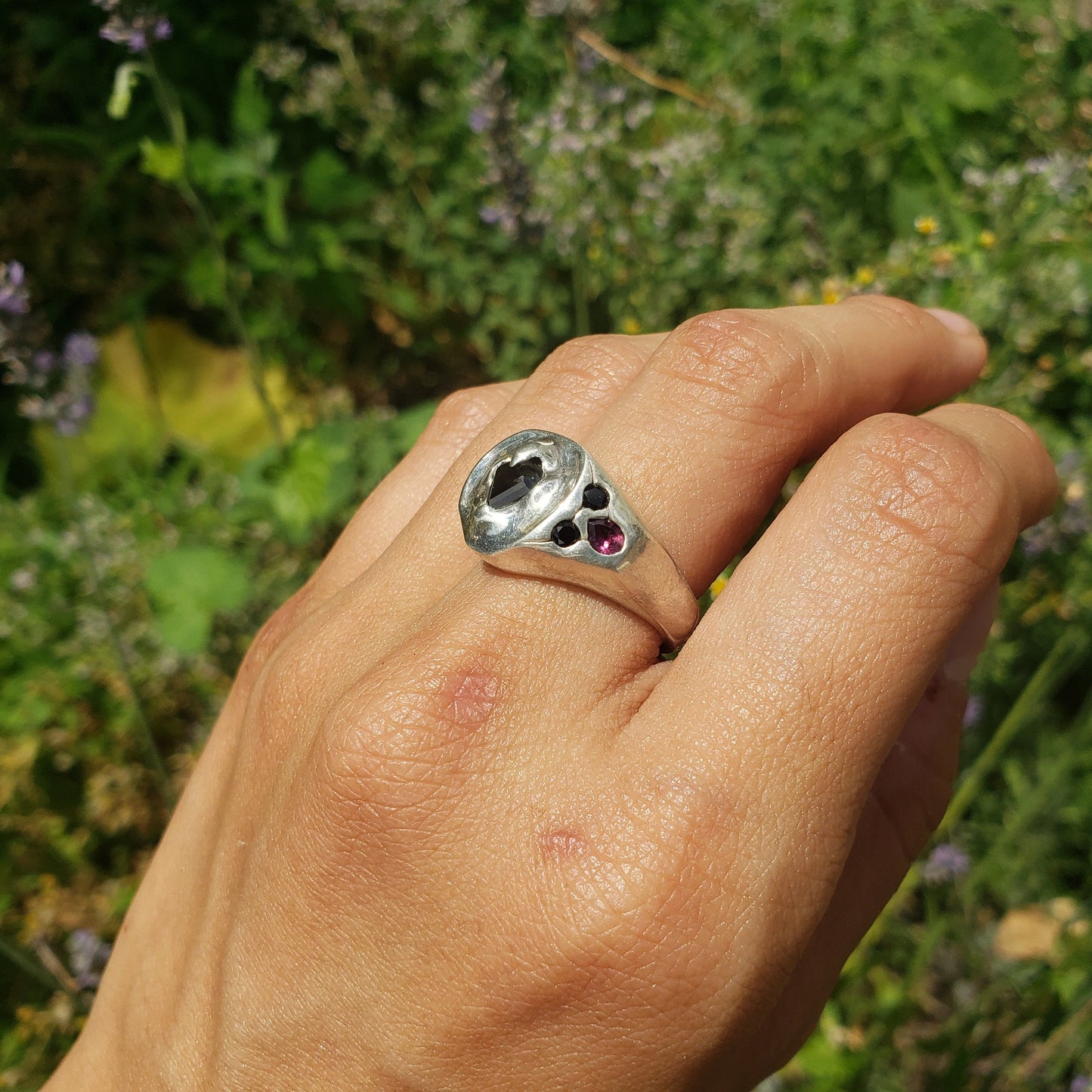 sapphire kite ring with spinels and garnets