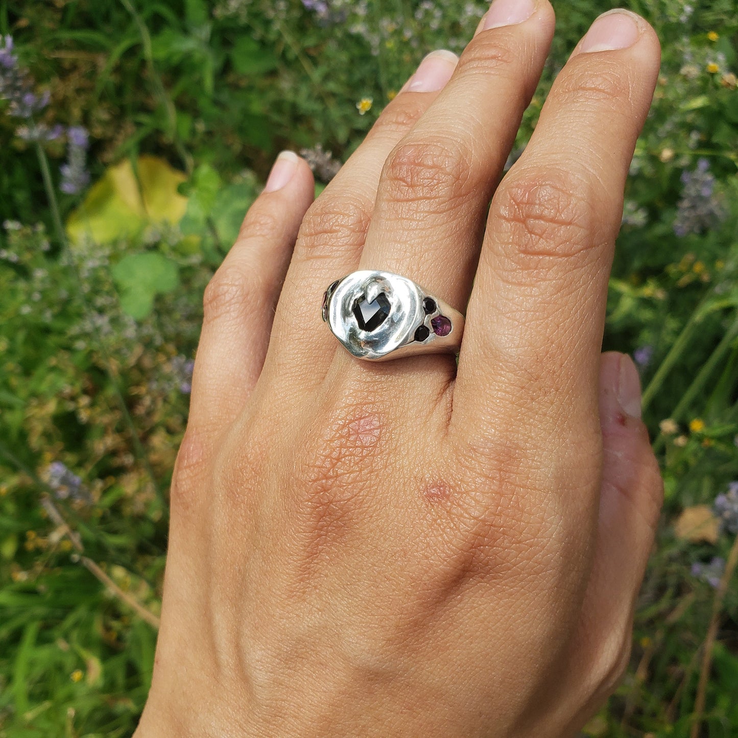 sapphire kite ring with spinels and garnets