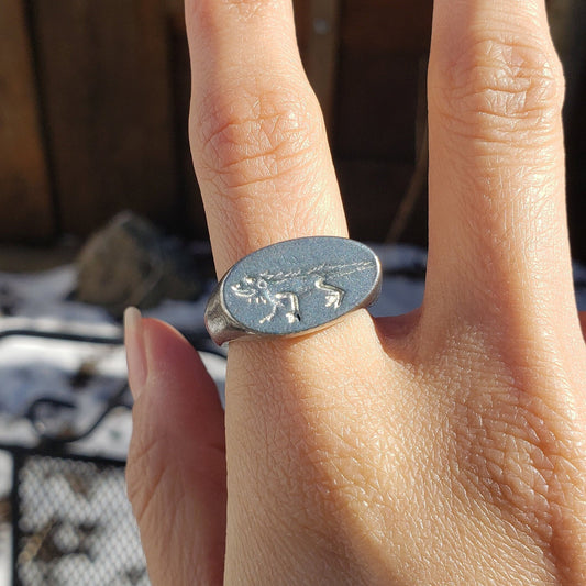 Iguana wax seal signet ring