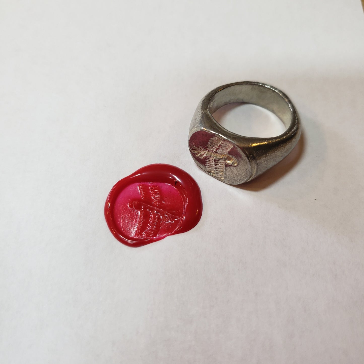 Messenger Parrot wax seal signet ring