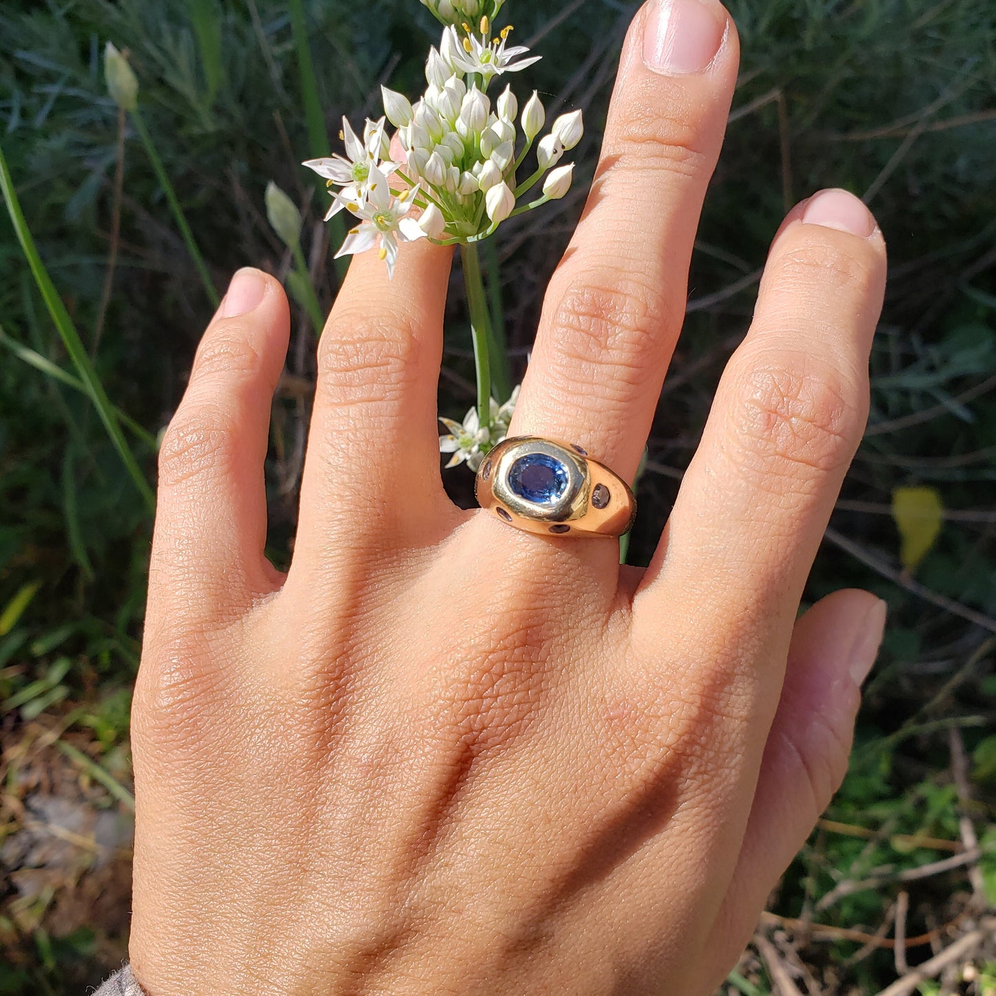 sapphire multi stone 18k gold ring