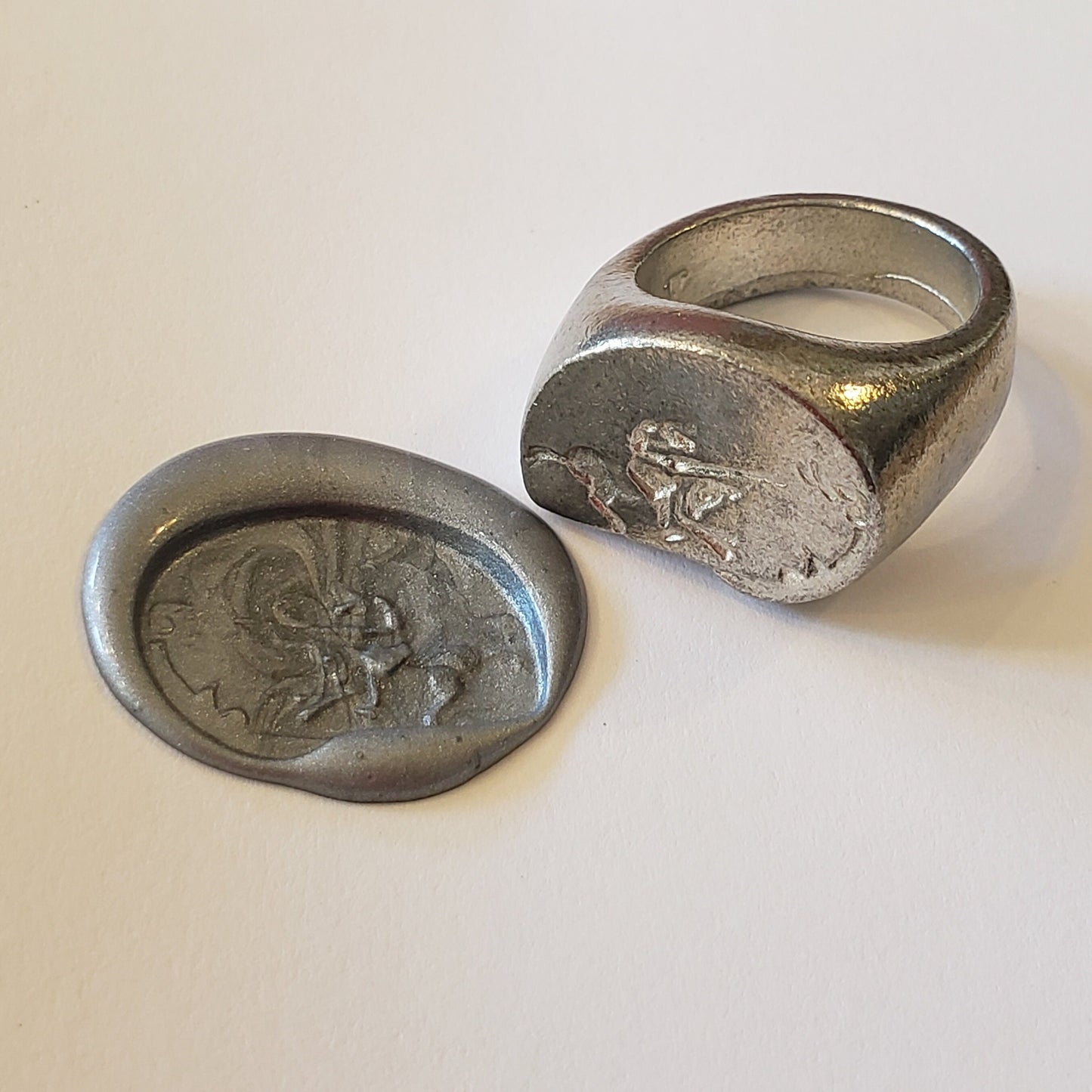 Snail jousting wax seal signet ring