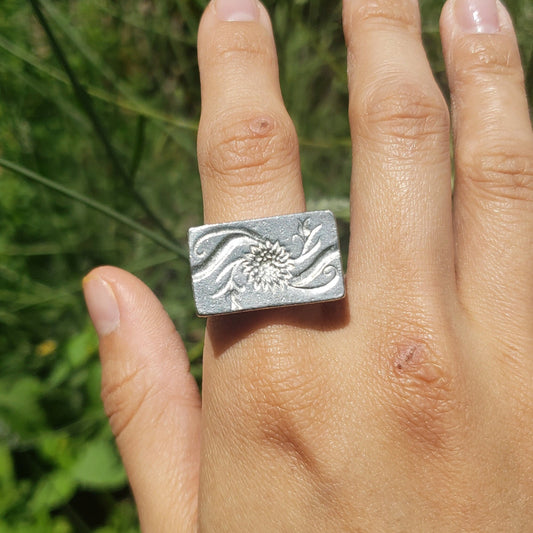 Sunflower chain wax seal signet ring