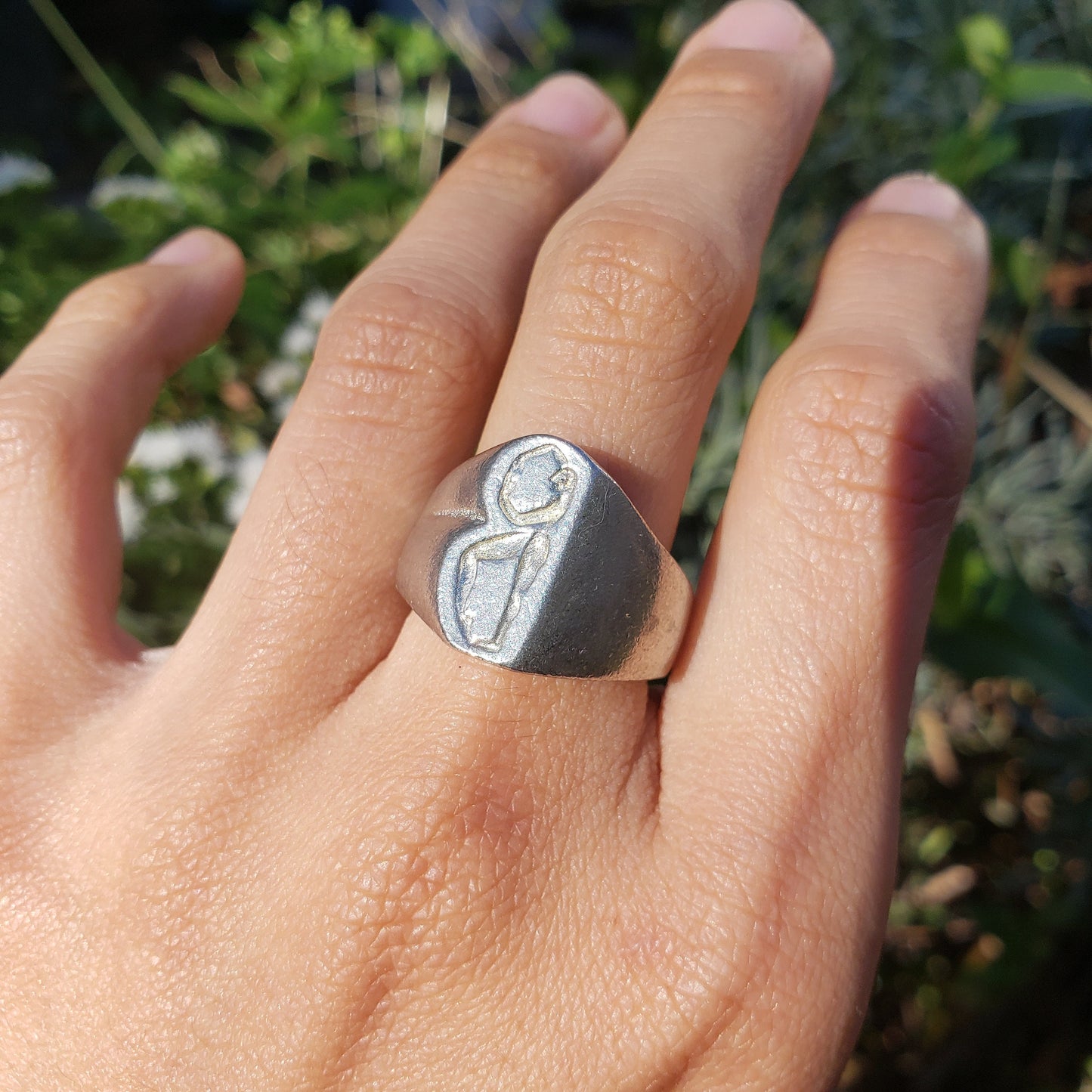 Body letter "B" wax seal signet ring