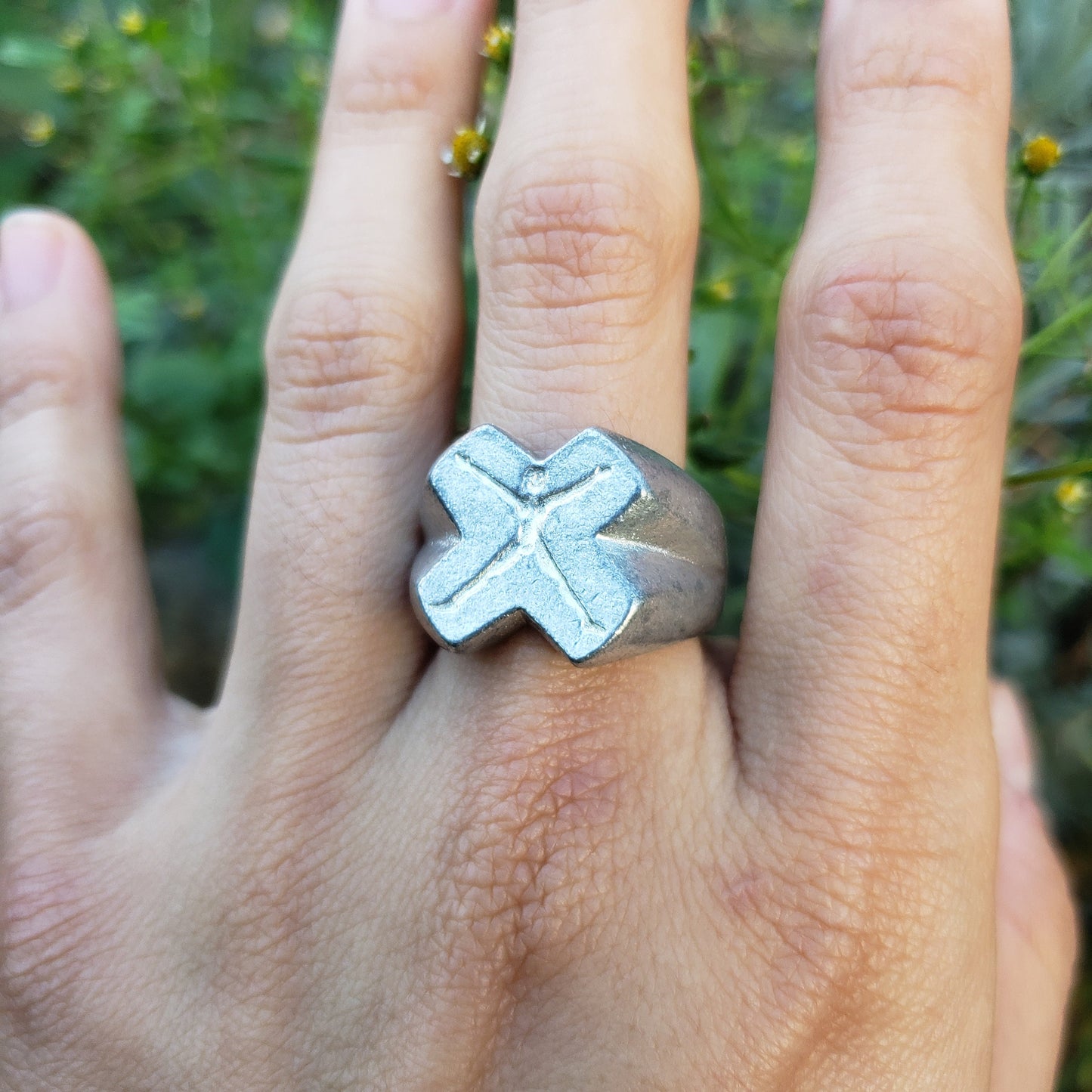 Body letter "X" body wax seal signet ring