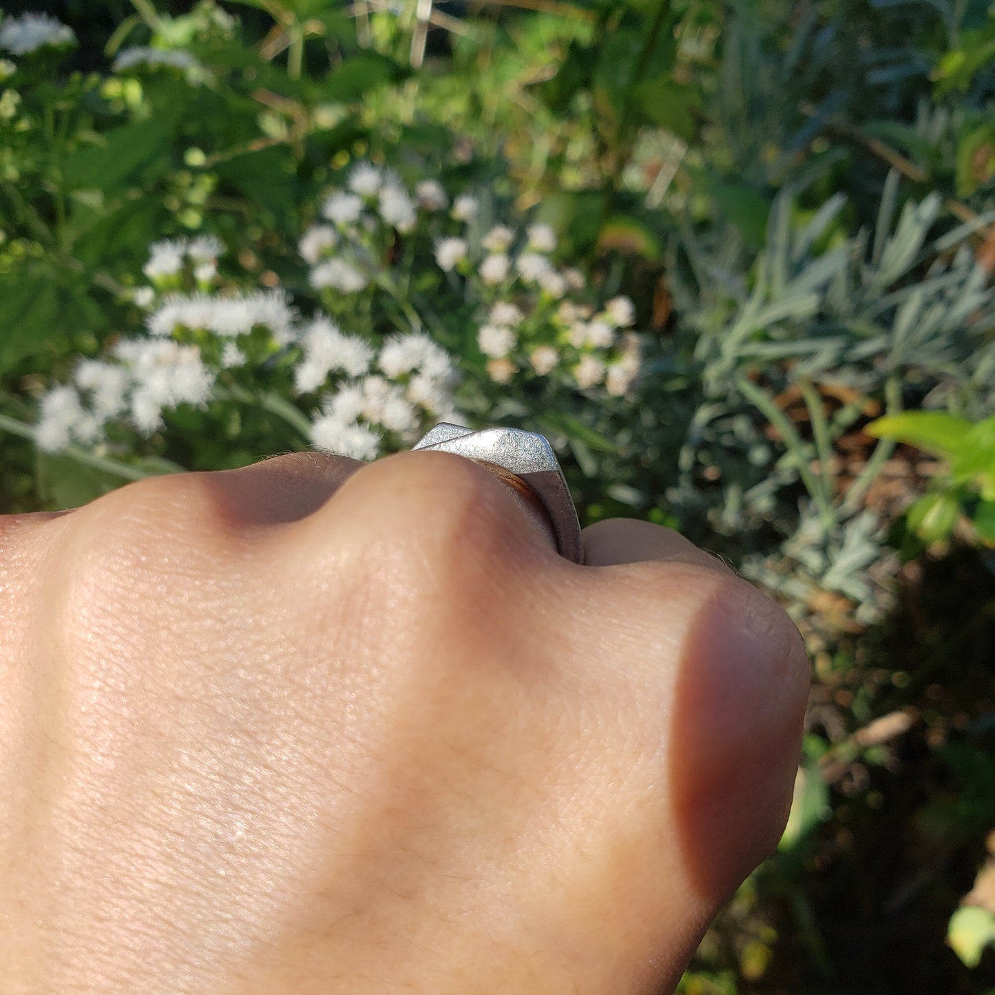 Body letter "F" wax seal signet ring