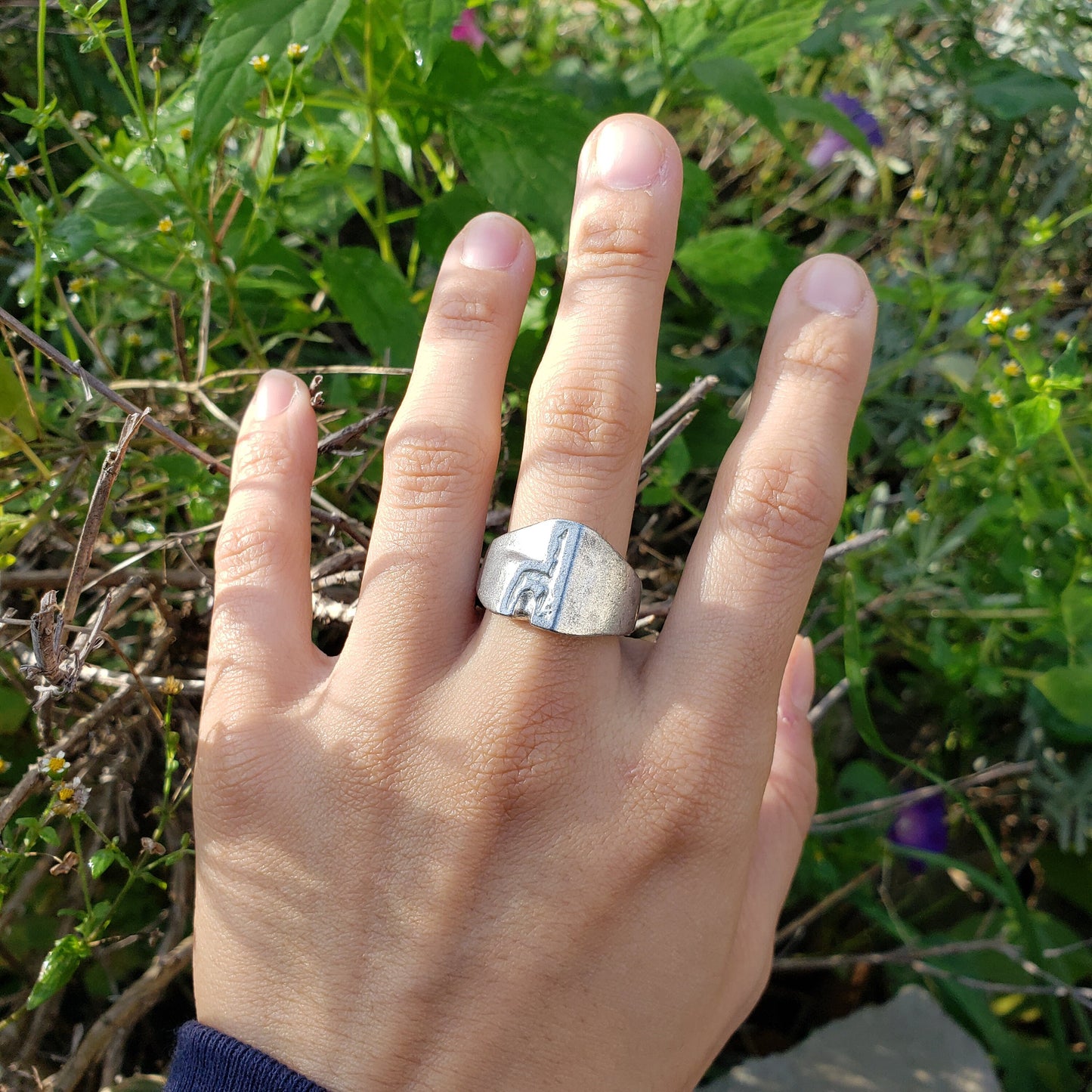 Body letter "h" wax seal signet ring