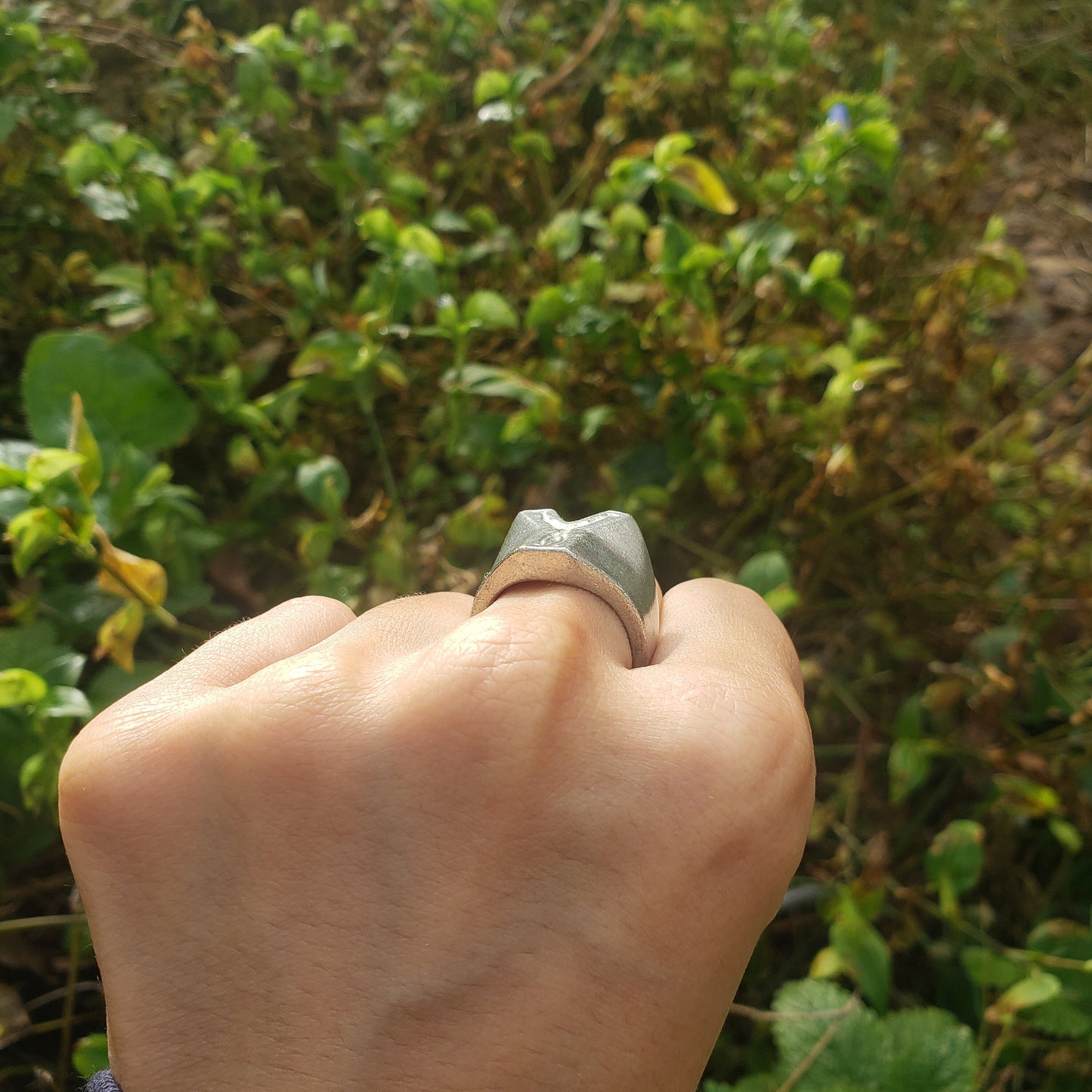 Body letter "Y" wax seal signet ring