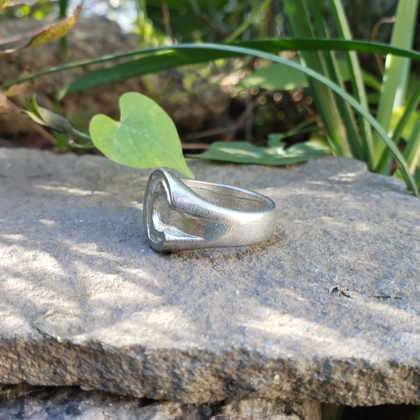 Body letter "C" wax seal signet ring