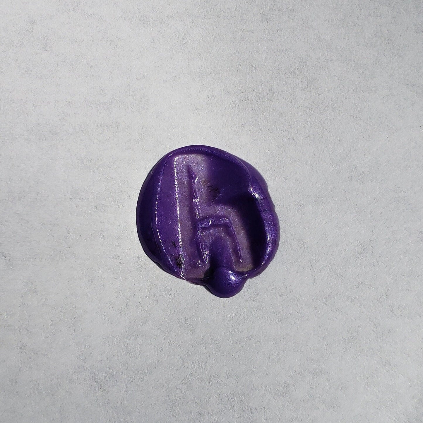 Body letter "h" wax seal signet ring