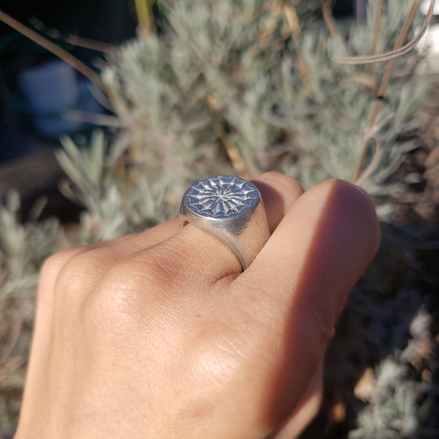 Pufferfish nest wax seal signet ring