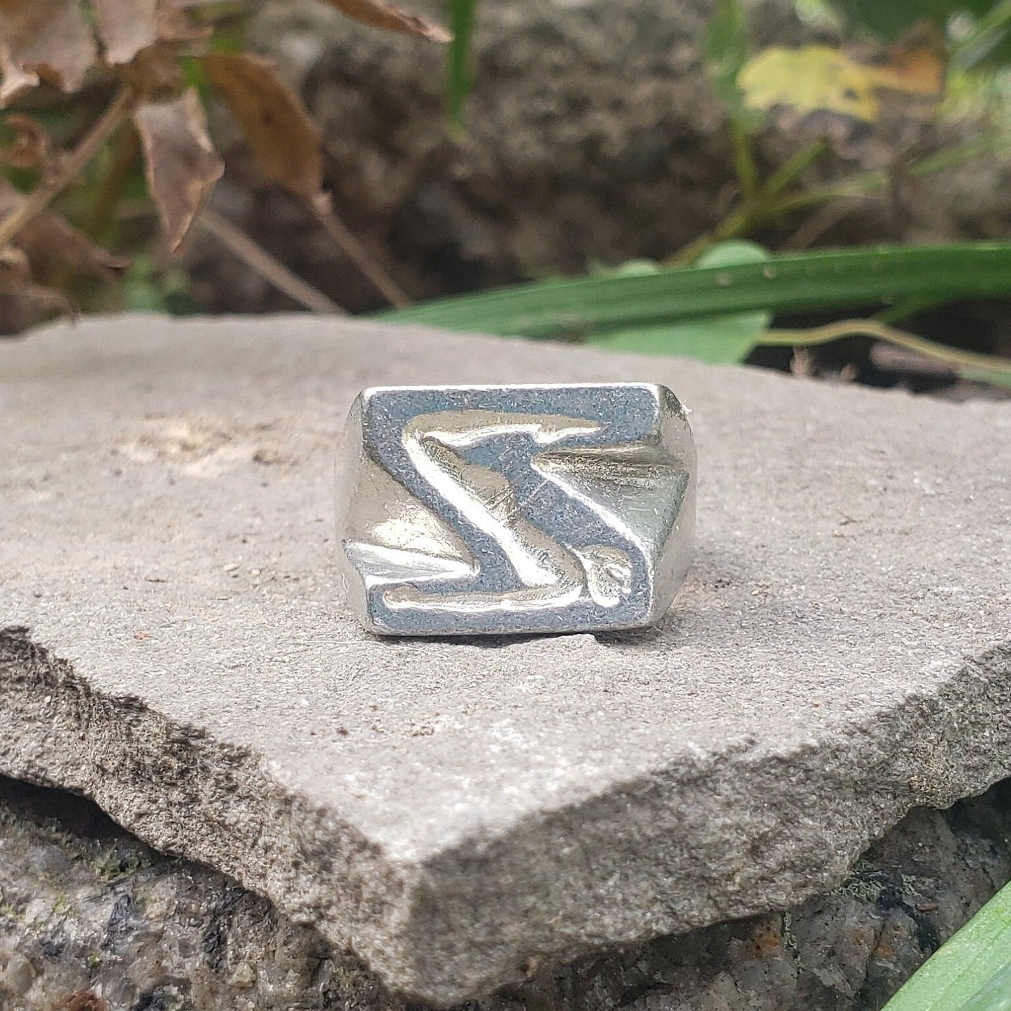 Body letter "Z" wax seal signet ring