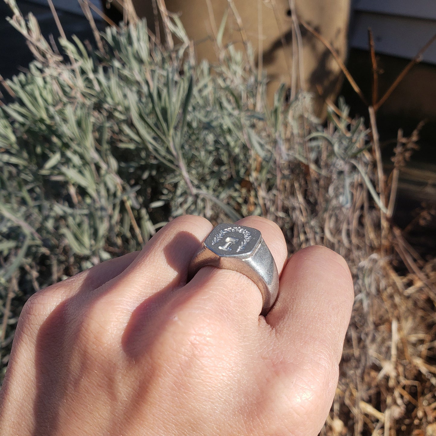 Flower arch wax seal signet ring