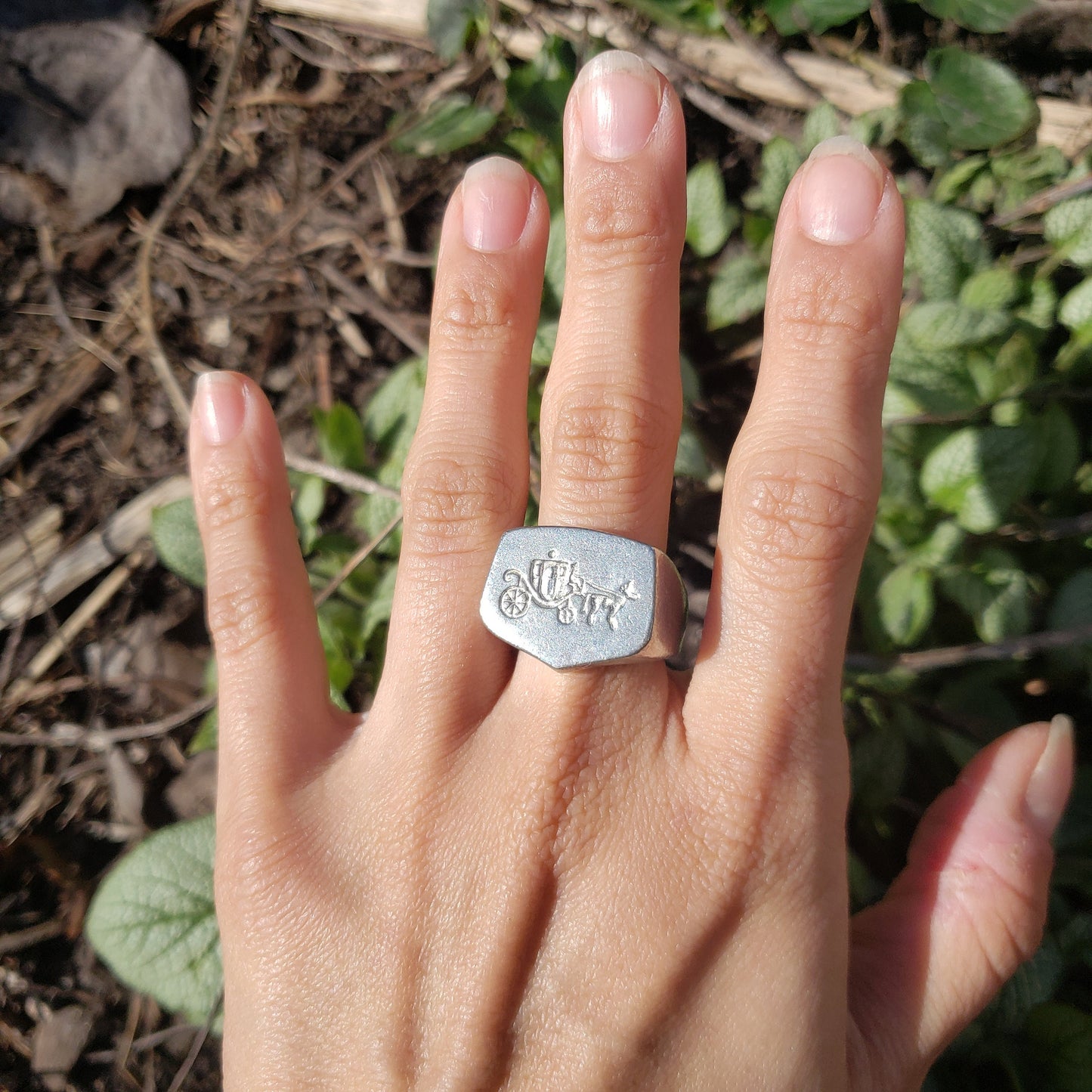 Carriage wax seal signet ring