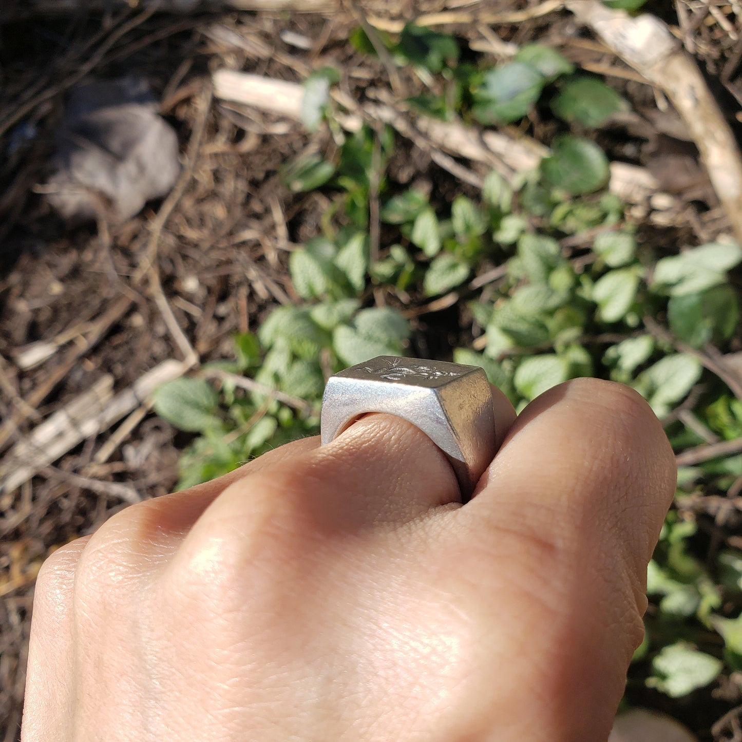 Hegassen man wax seal signet ring