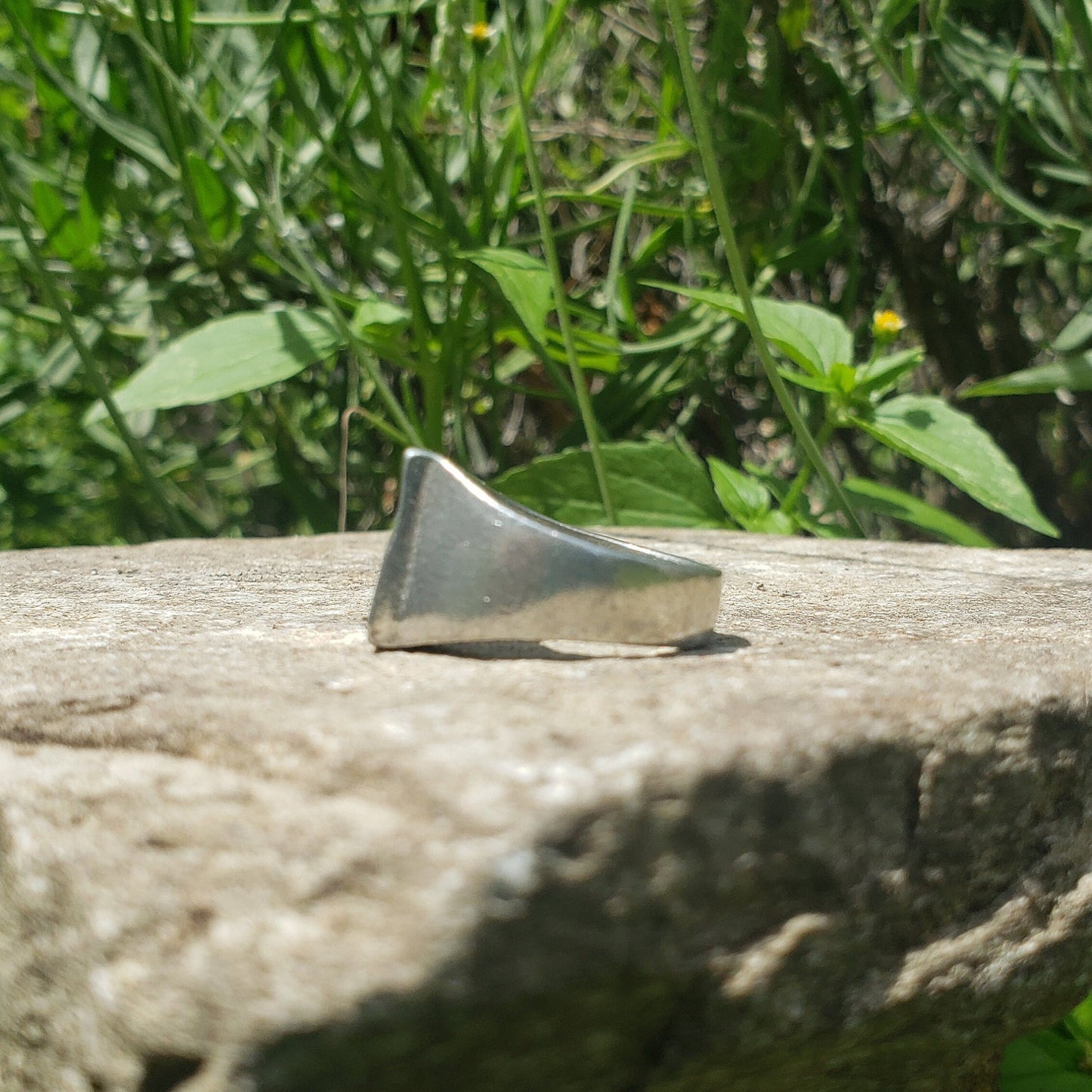 Generational feeding chain wax seal signet ring