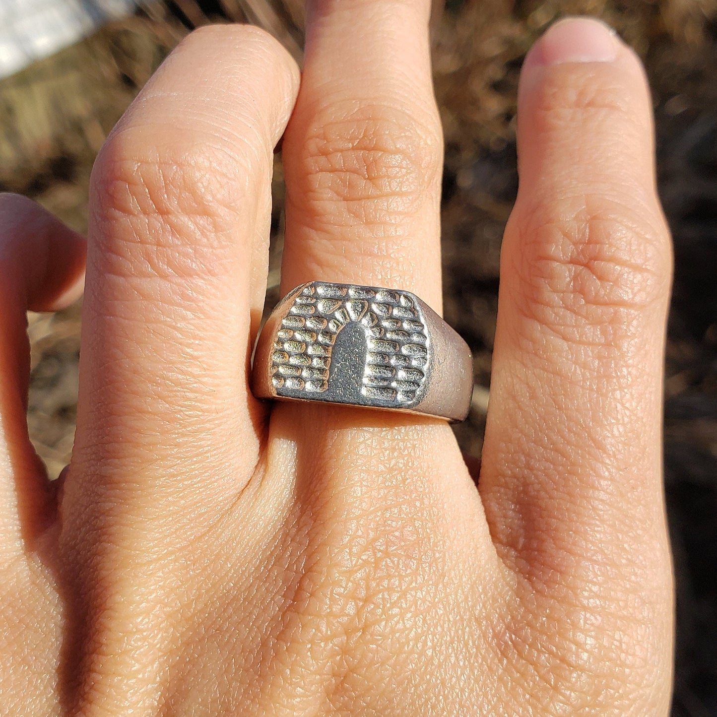 Stone arch wax seal signet ring